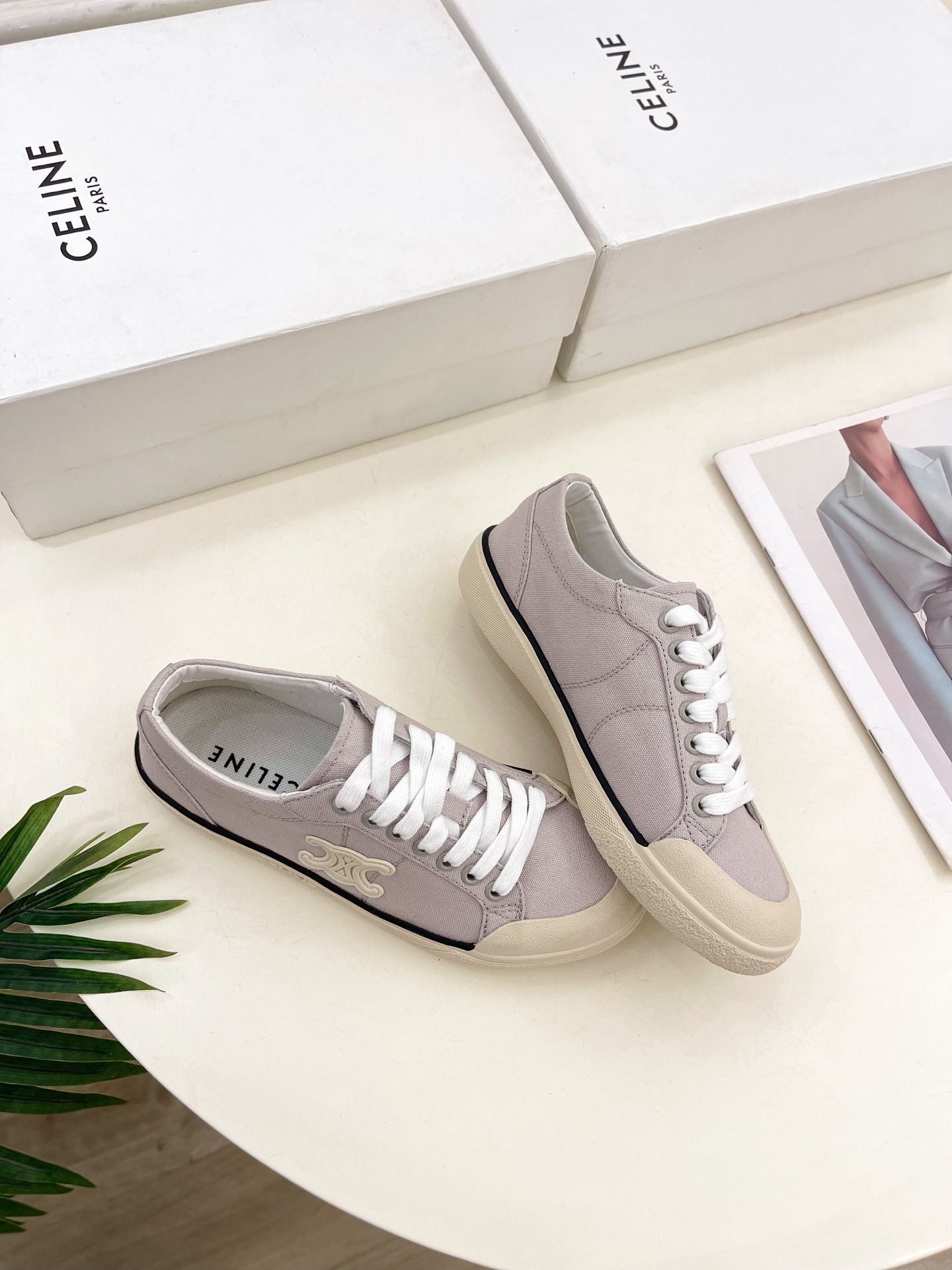 셀*느 25 신상 아란 트리오엠프 슬립온 스니커즈