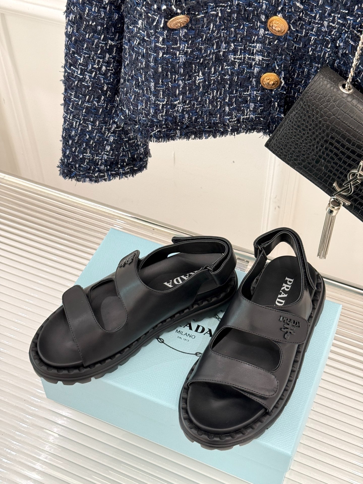 프*다 25 신상 빈티지 캐주얼 커플 비치 샌들