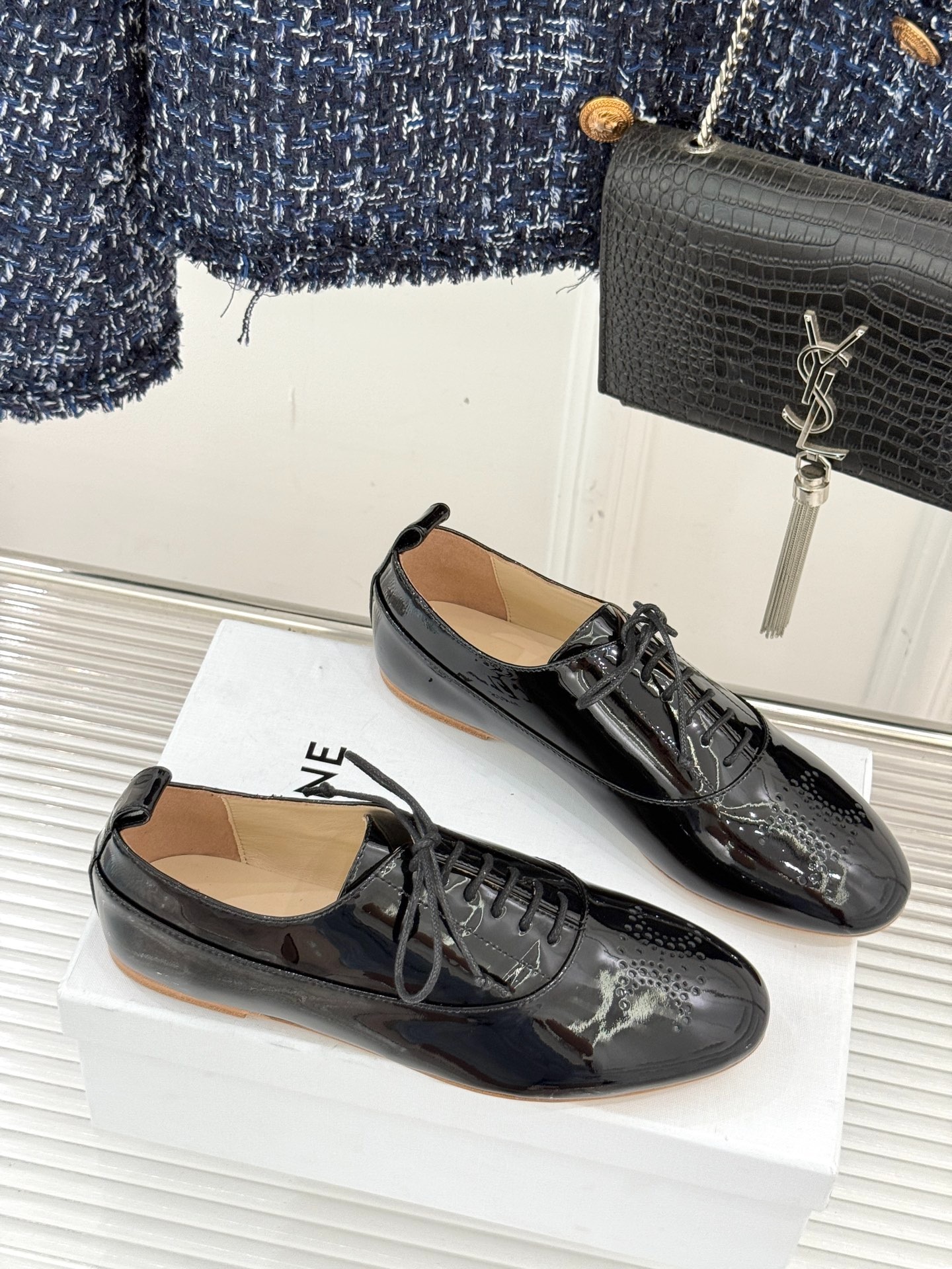 셀*느 25WF 신상 스니커즈