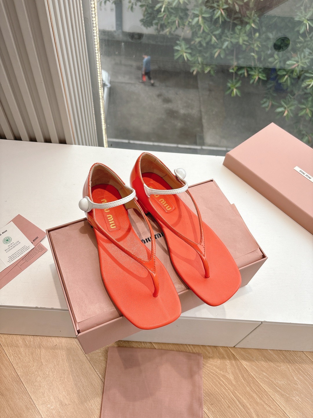 미*미우 2025 샌들 조리