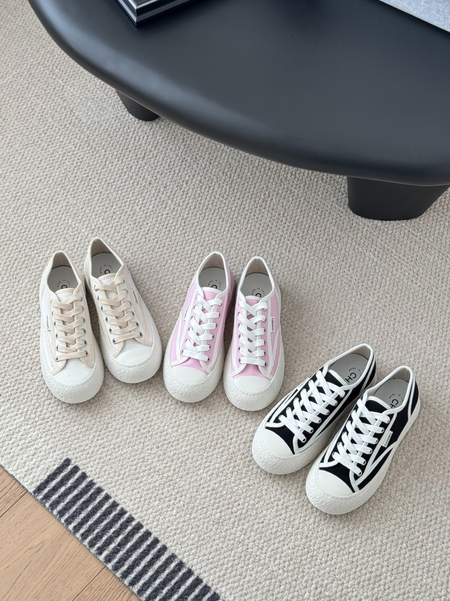 샤* 25C 뉴타입 플랫슈즈