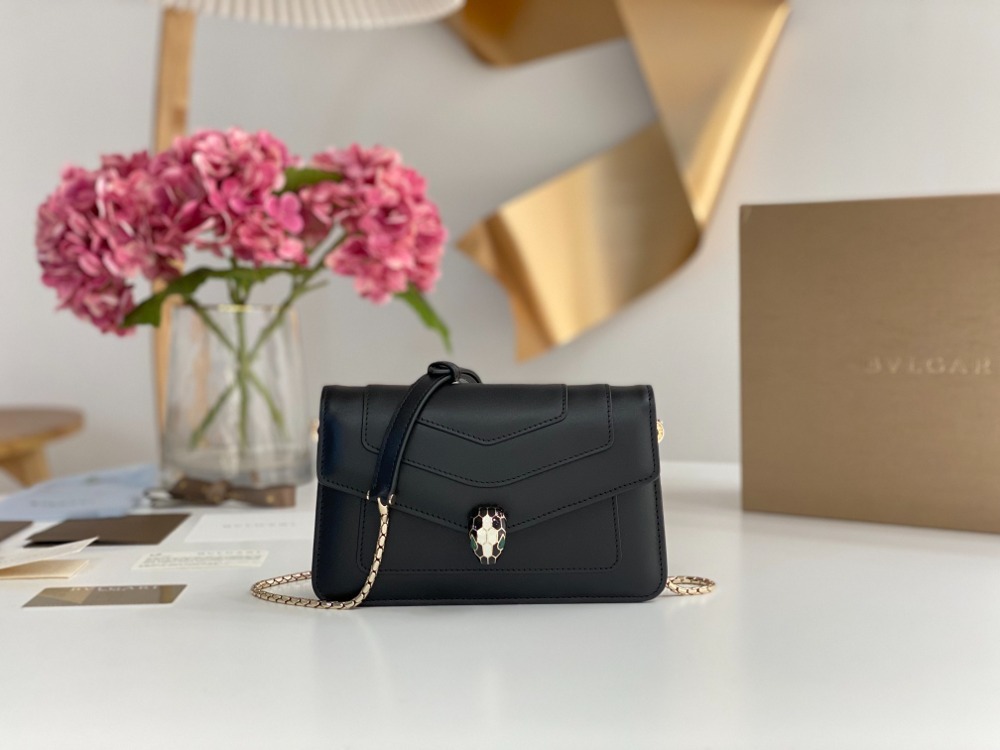 불*리 24ss 세르펜티 Forever East-West 스몰 숄더백