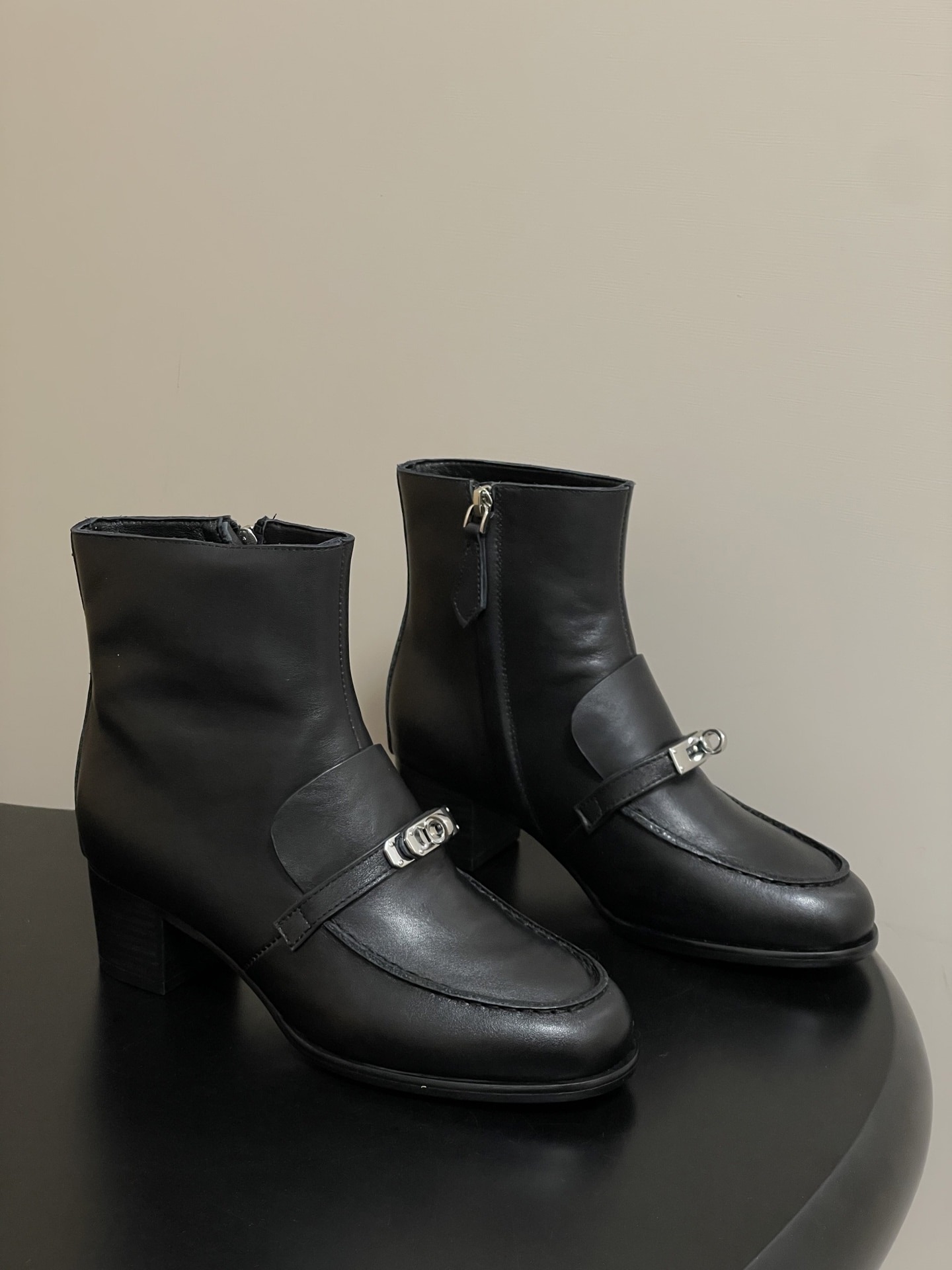 에*메스 25Fw 신상 켈시 앵클부츠