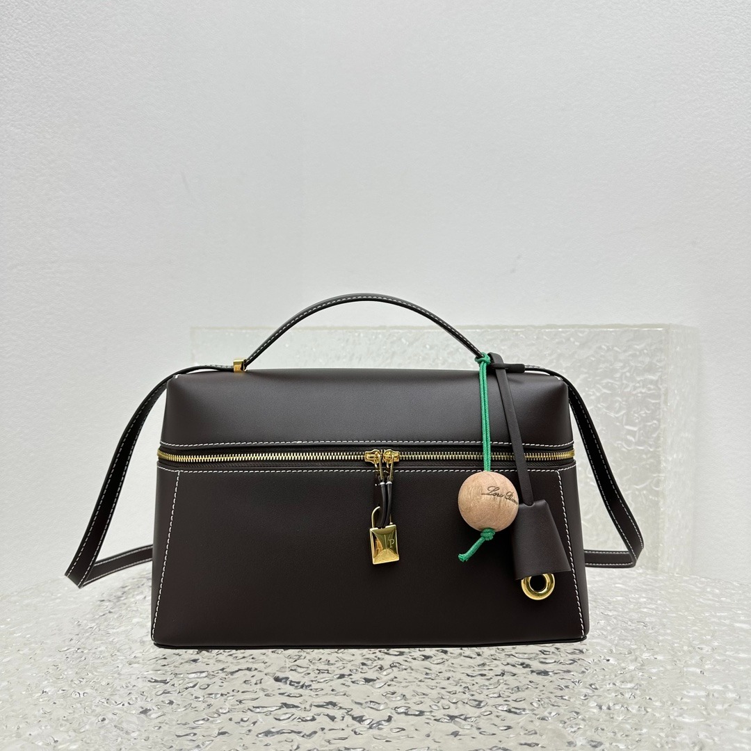 로로피아나 Extra 엑스트라 포켓 bag 27