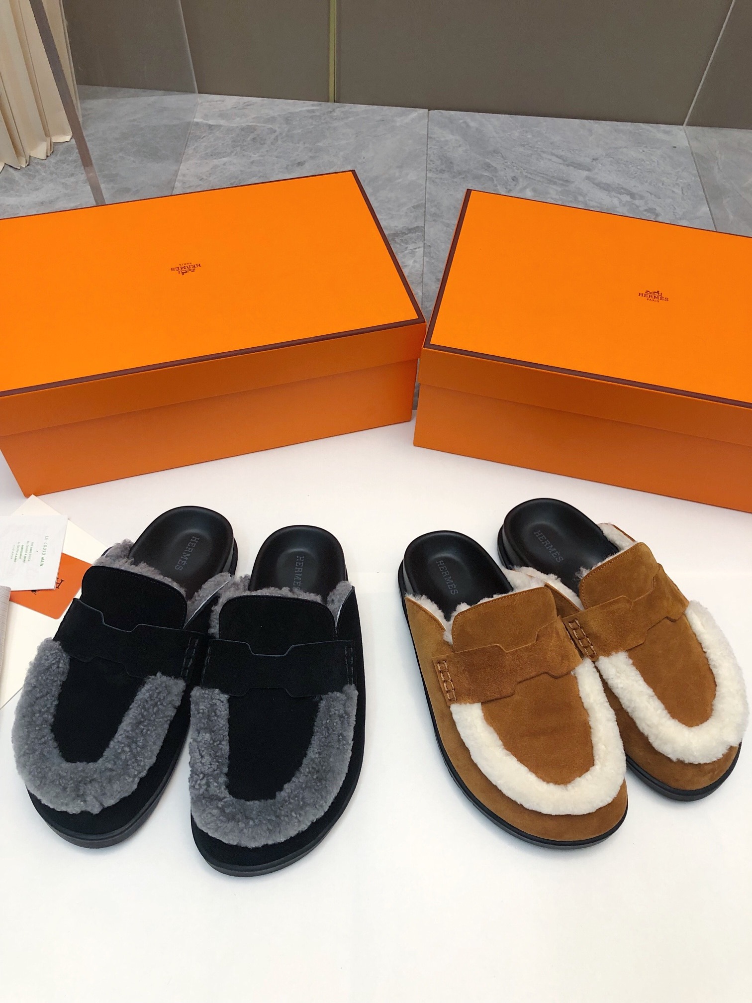 에*메스 신상 세미토 버켄슈즈