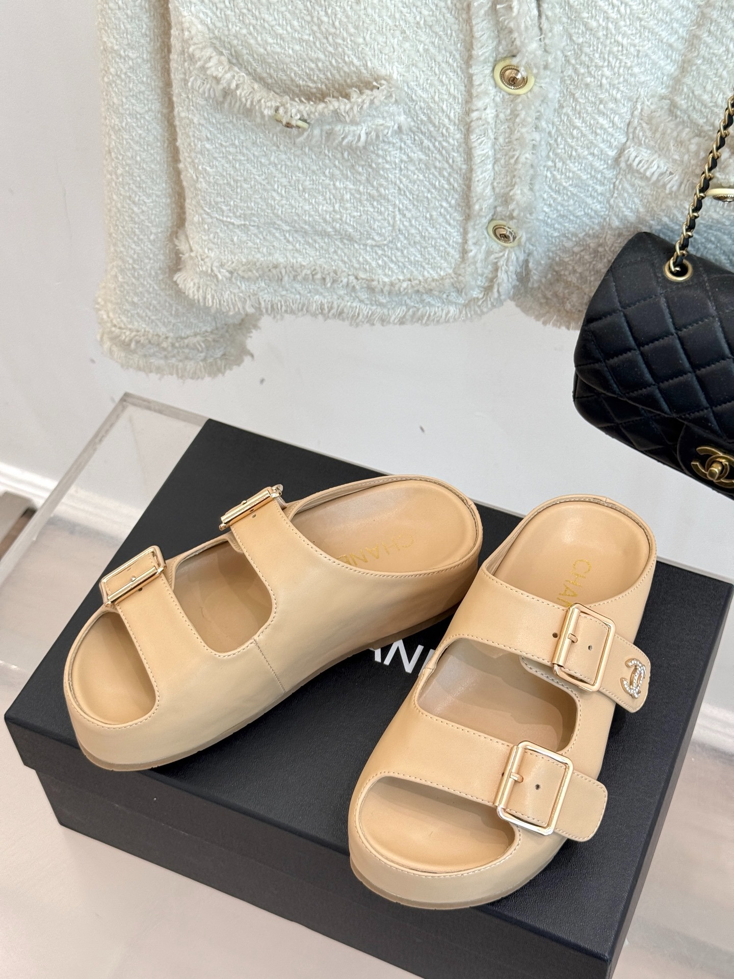 샤* 25C 봄여름 신상 퀼팅 플랫폼 슬리퍼