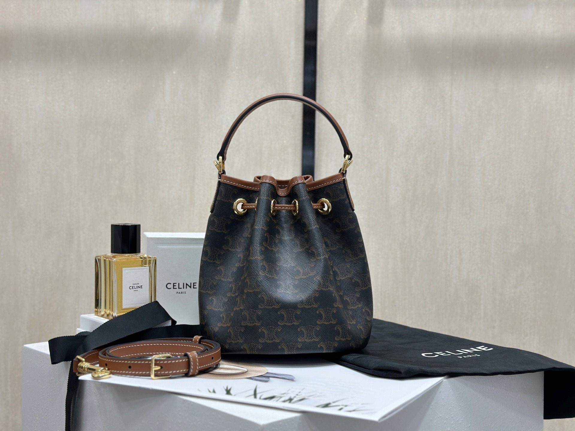 셀린느 틴 클라라 백