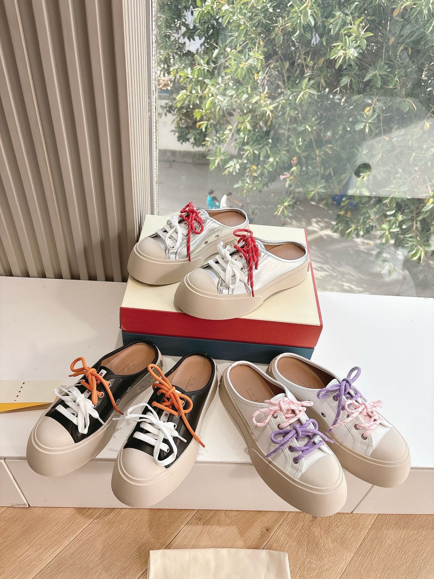 마*니 25s 봄여름 신상 스니커즈