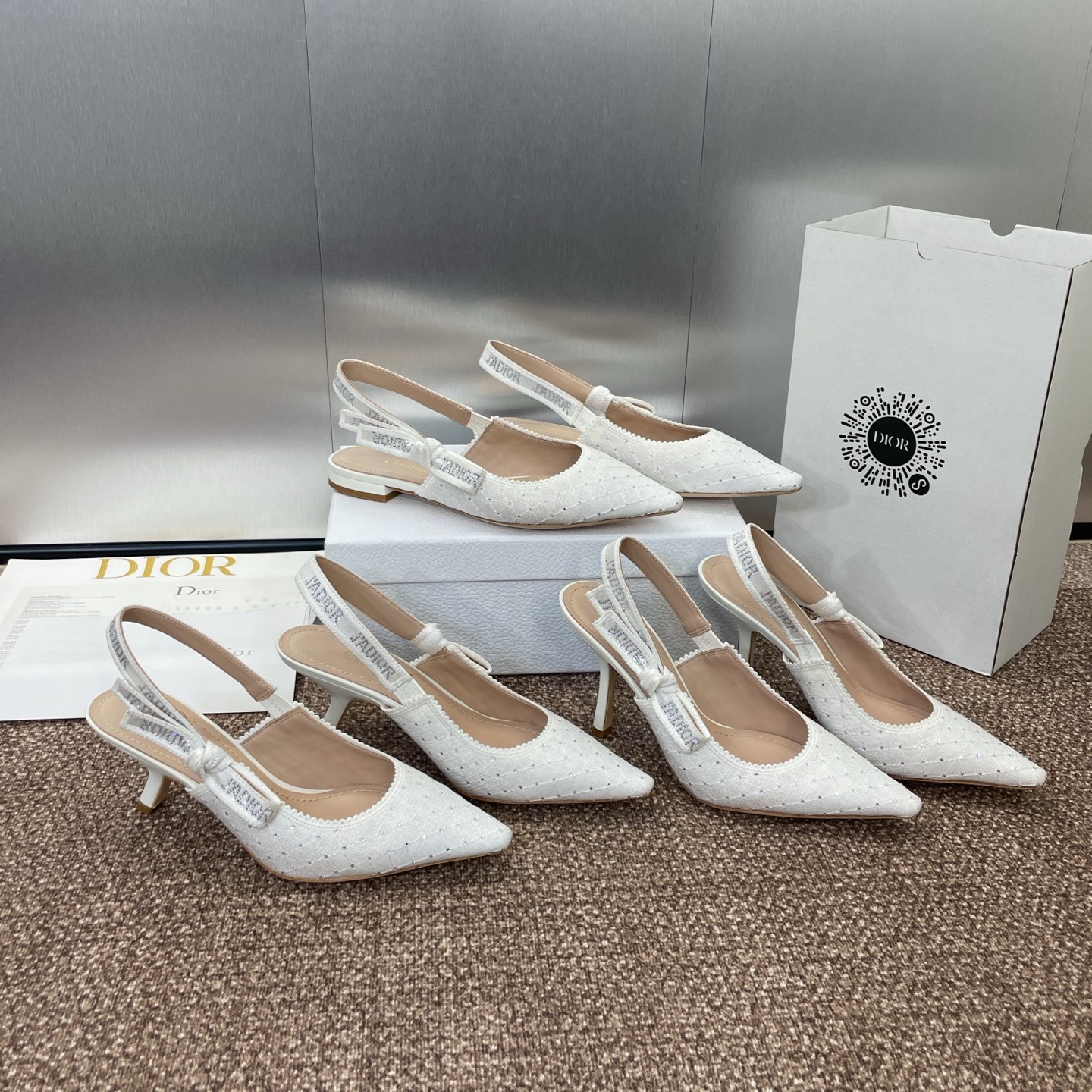 디* 스트랩 백 샌들