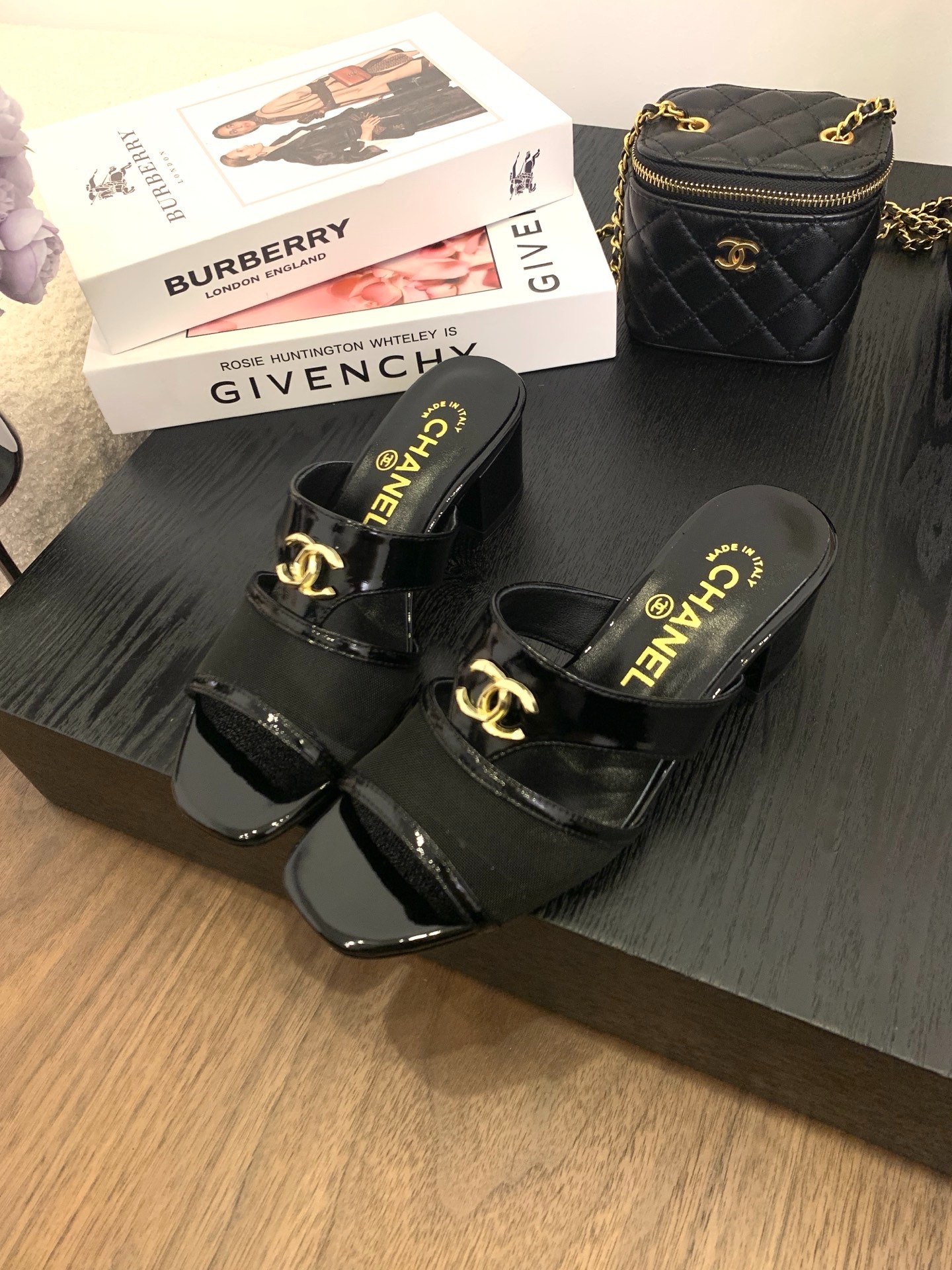 샤* 25 신상 스퀘어 메쉬 통굽 슬리퍼