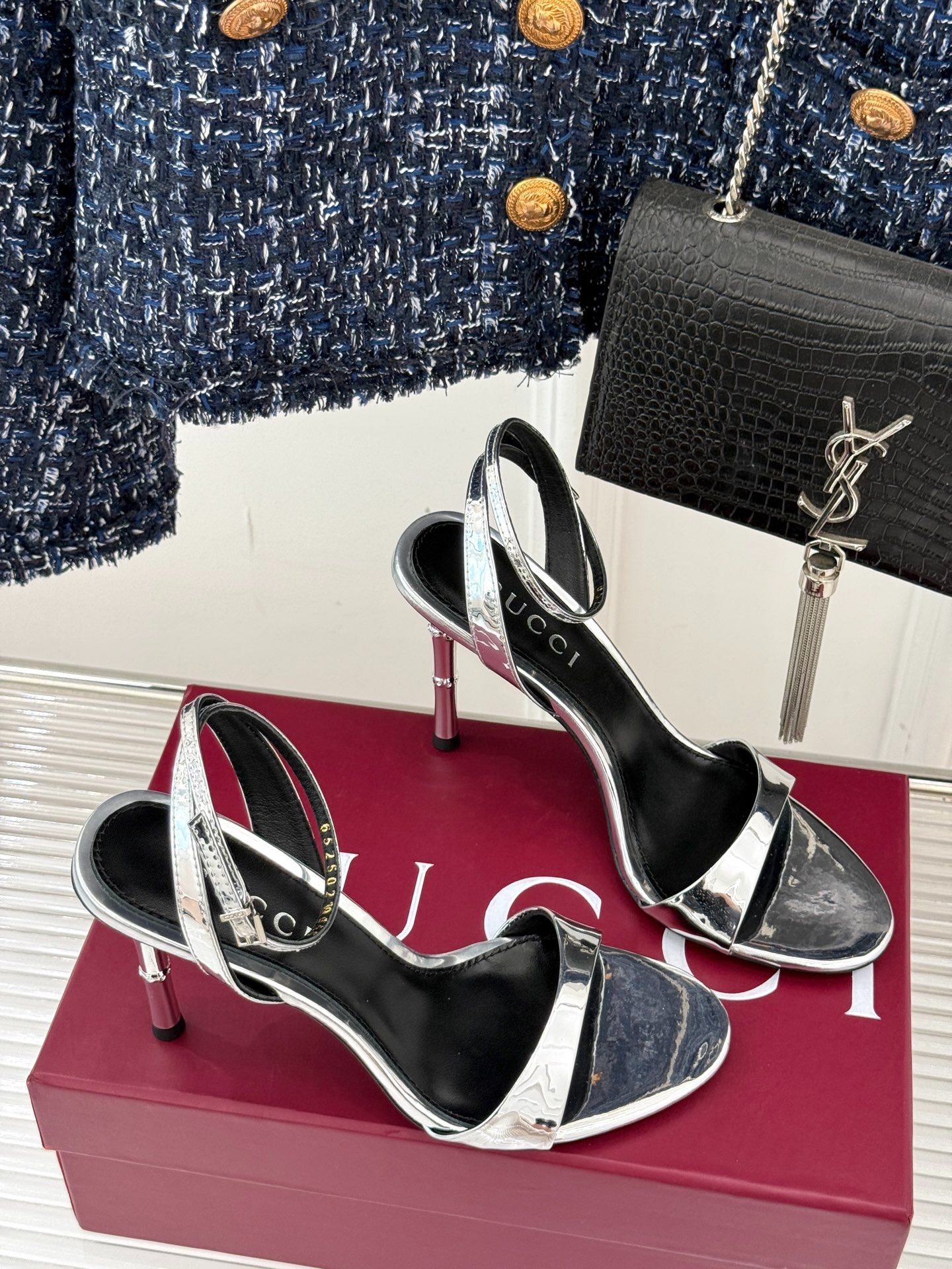 구* 25S 신상 스틸레토 힐 일자 스트랩 샌들