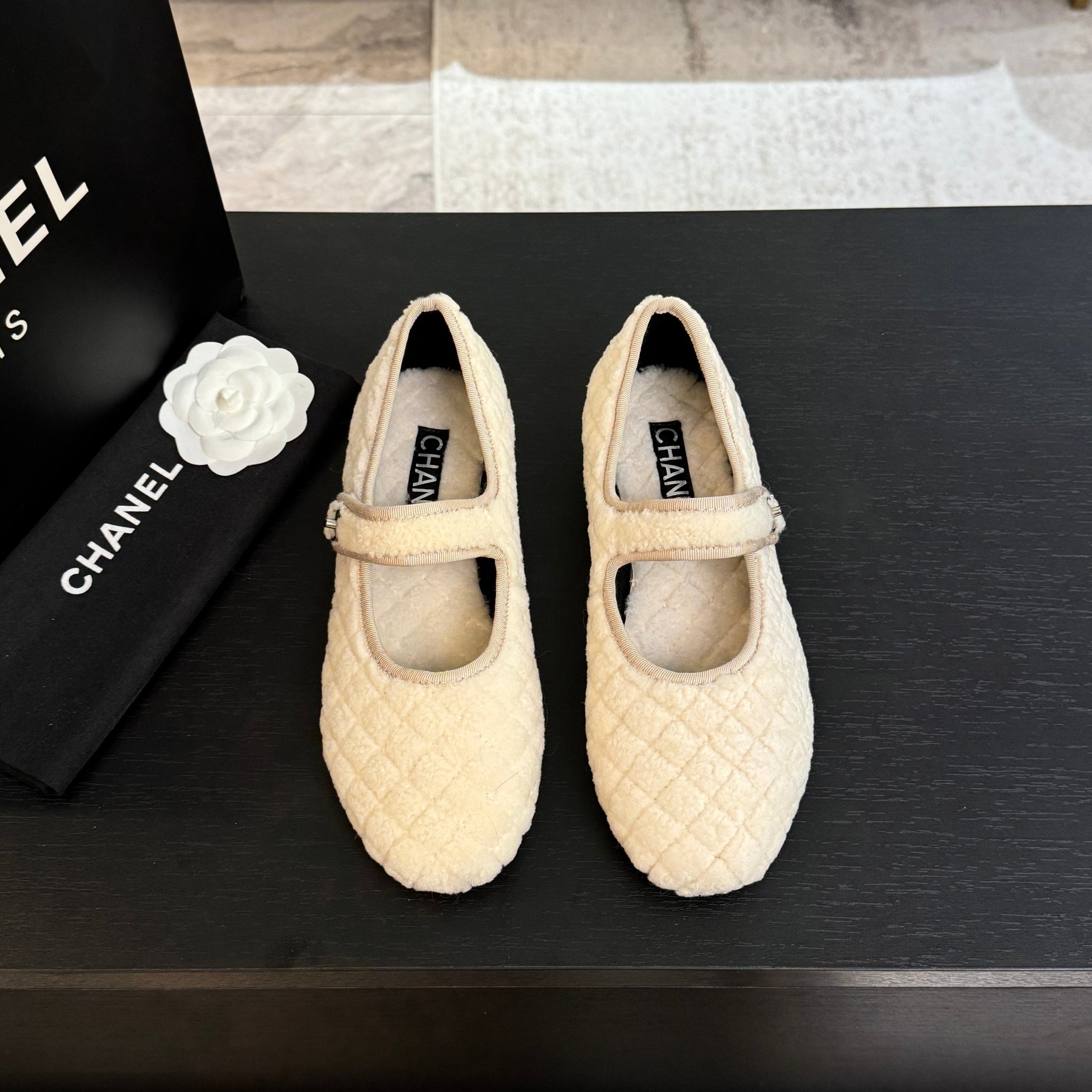 샤* 클래식 메리제인 털부츠