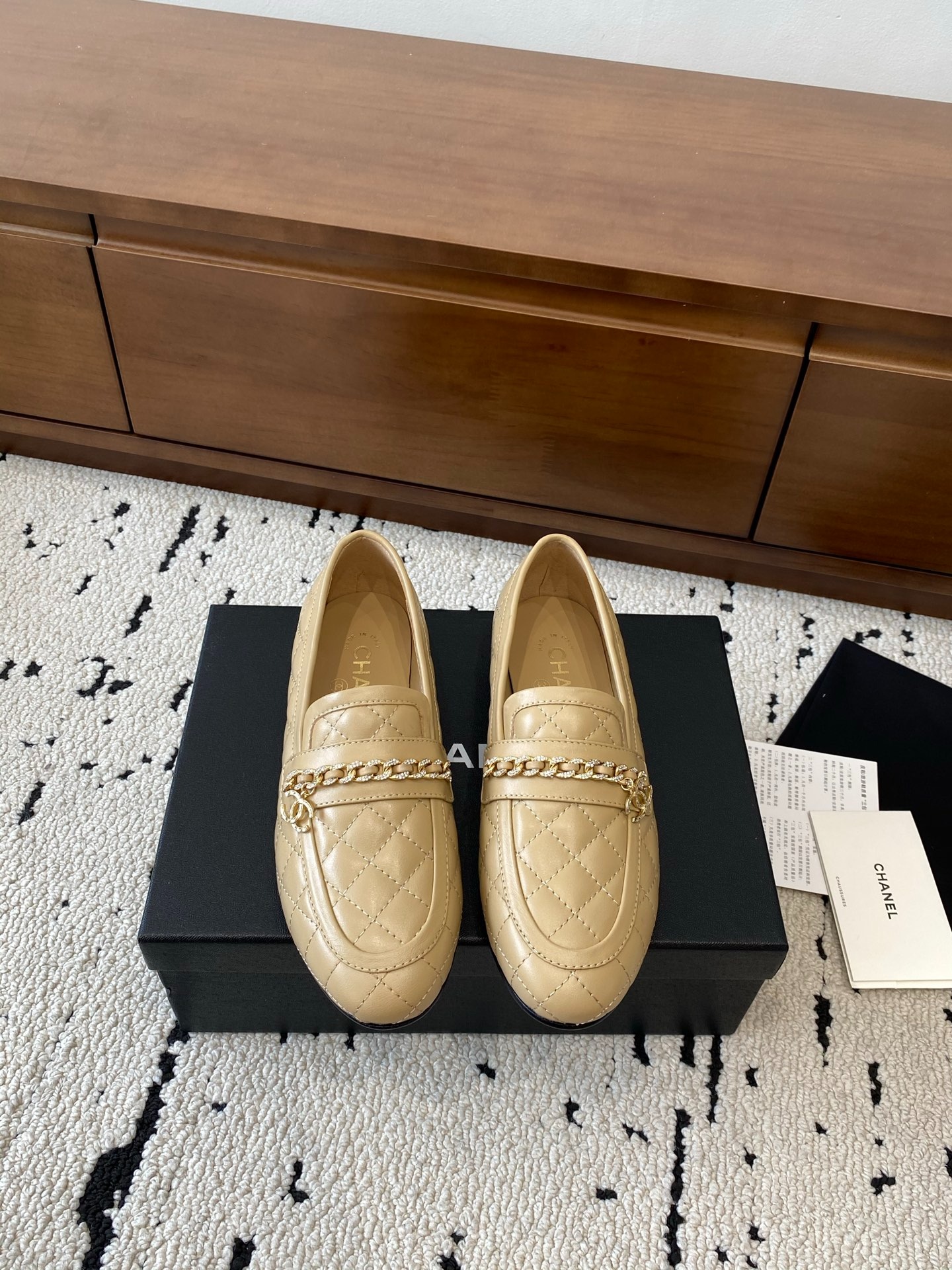 샤* 25C 가을/겨울 신상 스틸레토 플랫