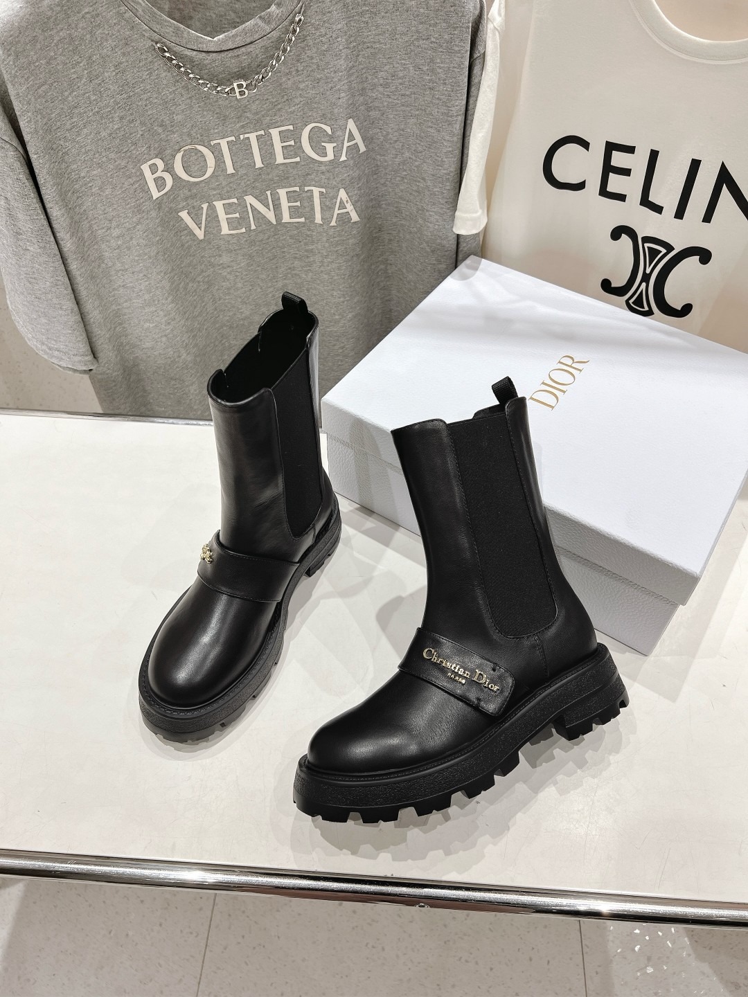 디* 2025ss 가을/겨울 신상 브록 앵클 부츠