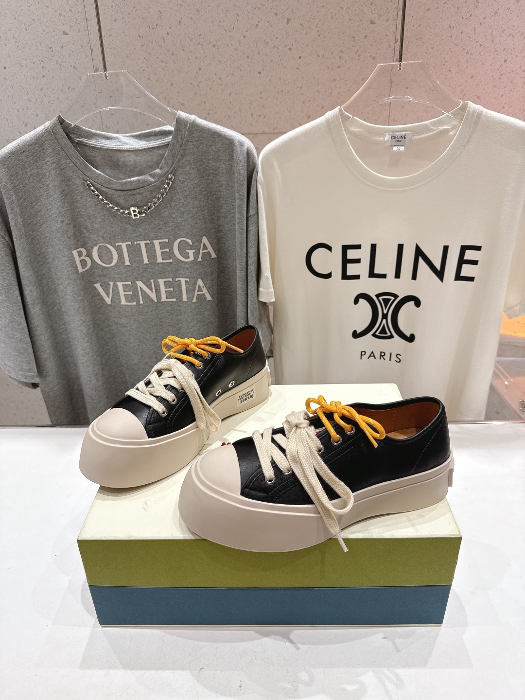 마*니 메리제인형 하프테이프 스트랩 슈즈