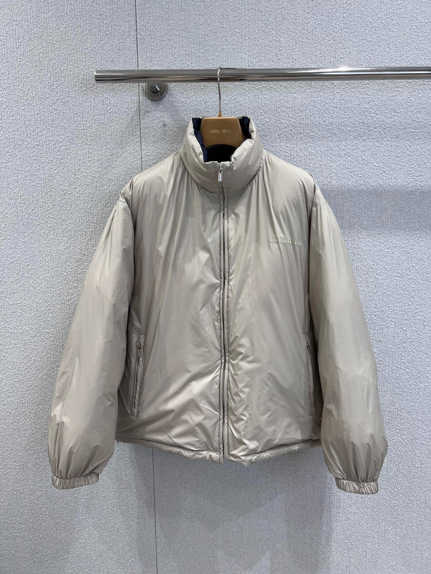 미*미* 25Fw 신상 로고 양면 패딩 코트