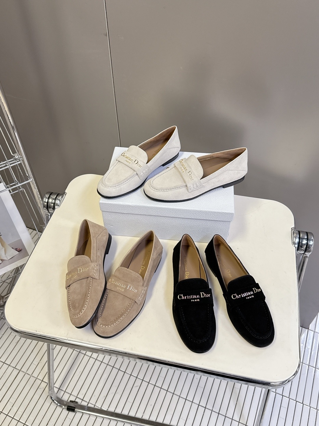 디* 25 신상 패션 로퍼