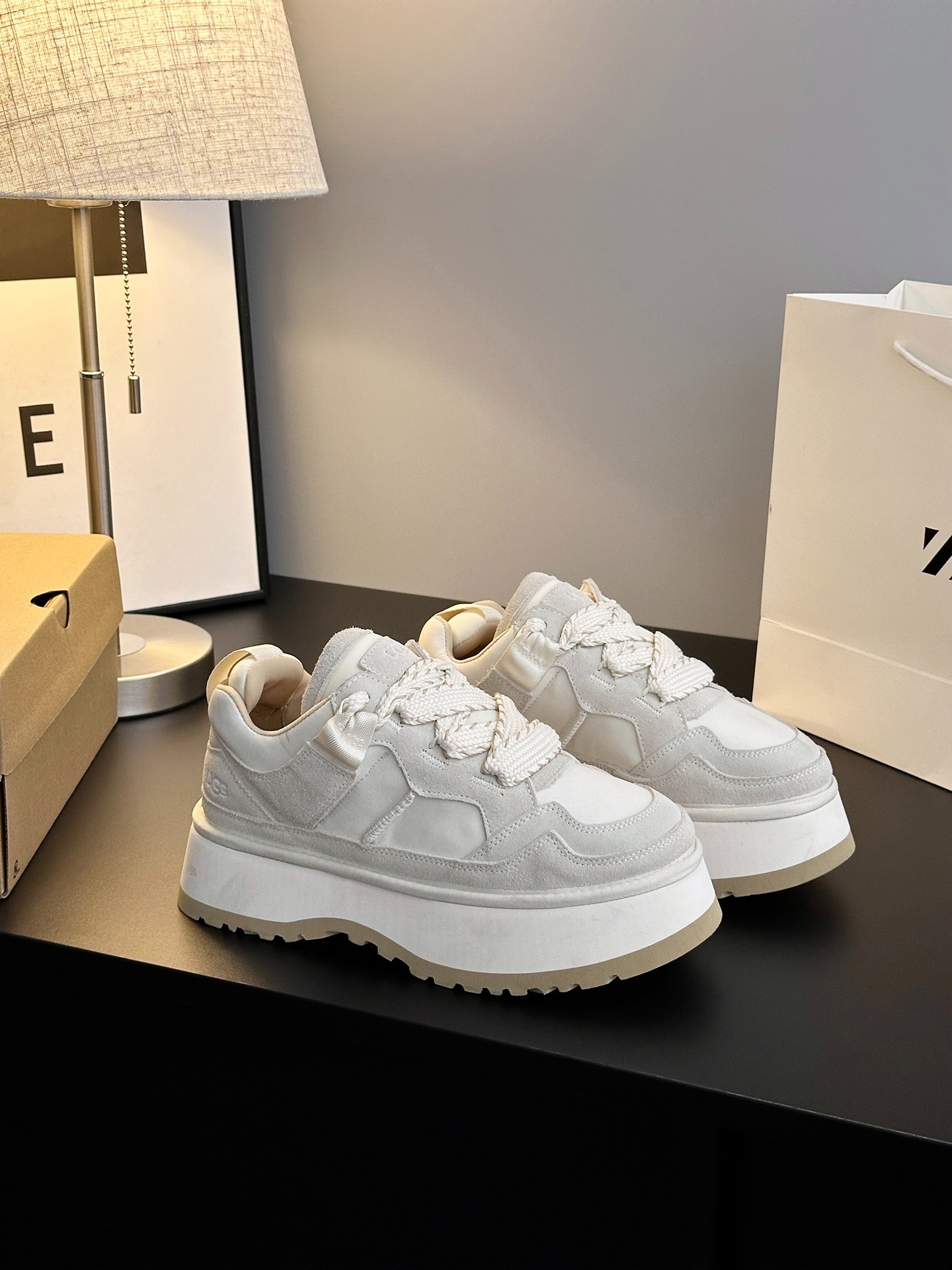 어* 키높이 슈즈