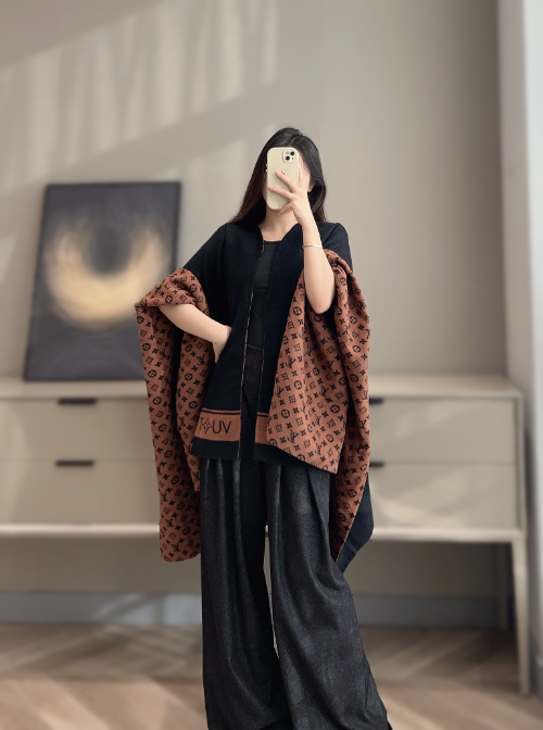 루이비통 마이 모노그램 케이프