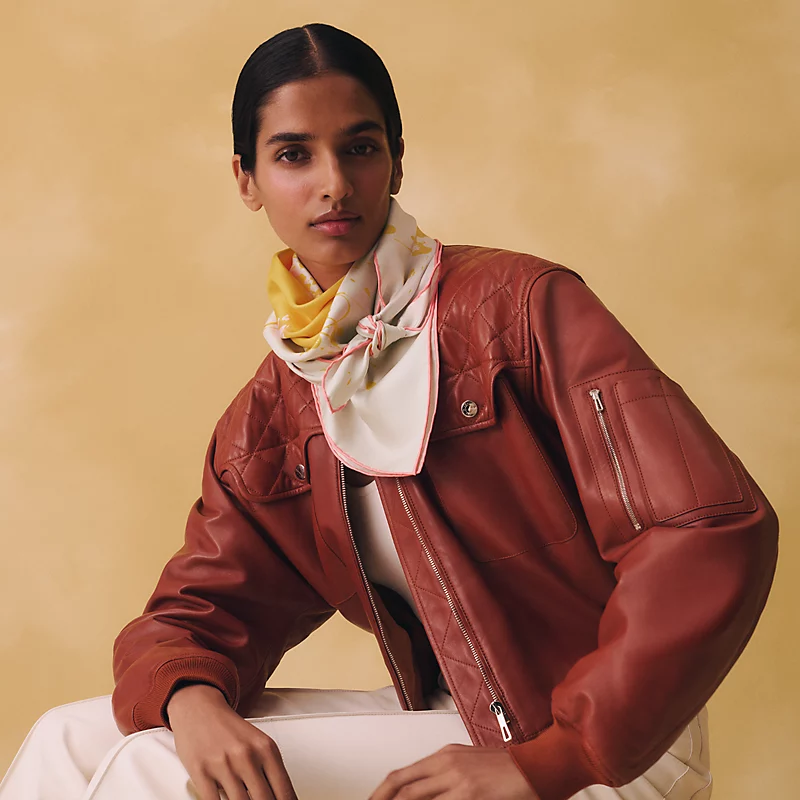 에르메스 Cheval Surprise 더블 페이스 스카프 90