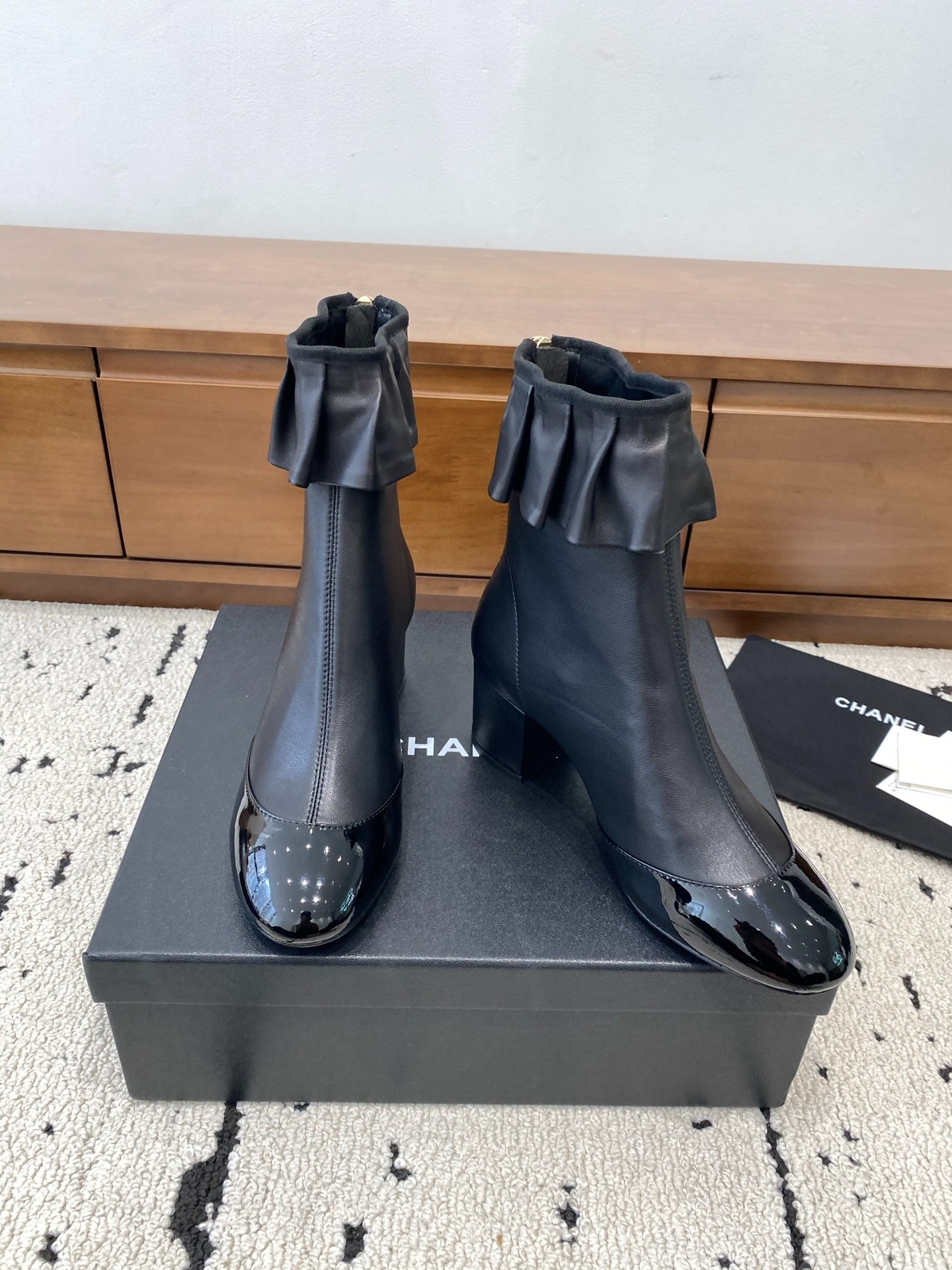 샤* 신상 가죽 앵클 부츠