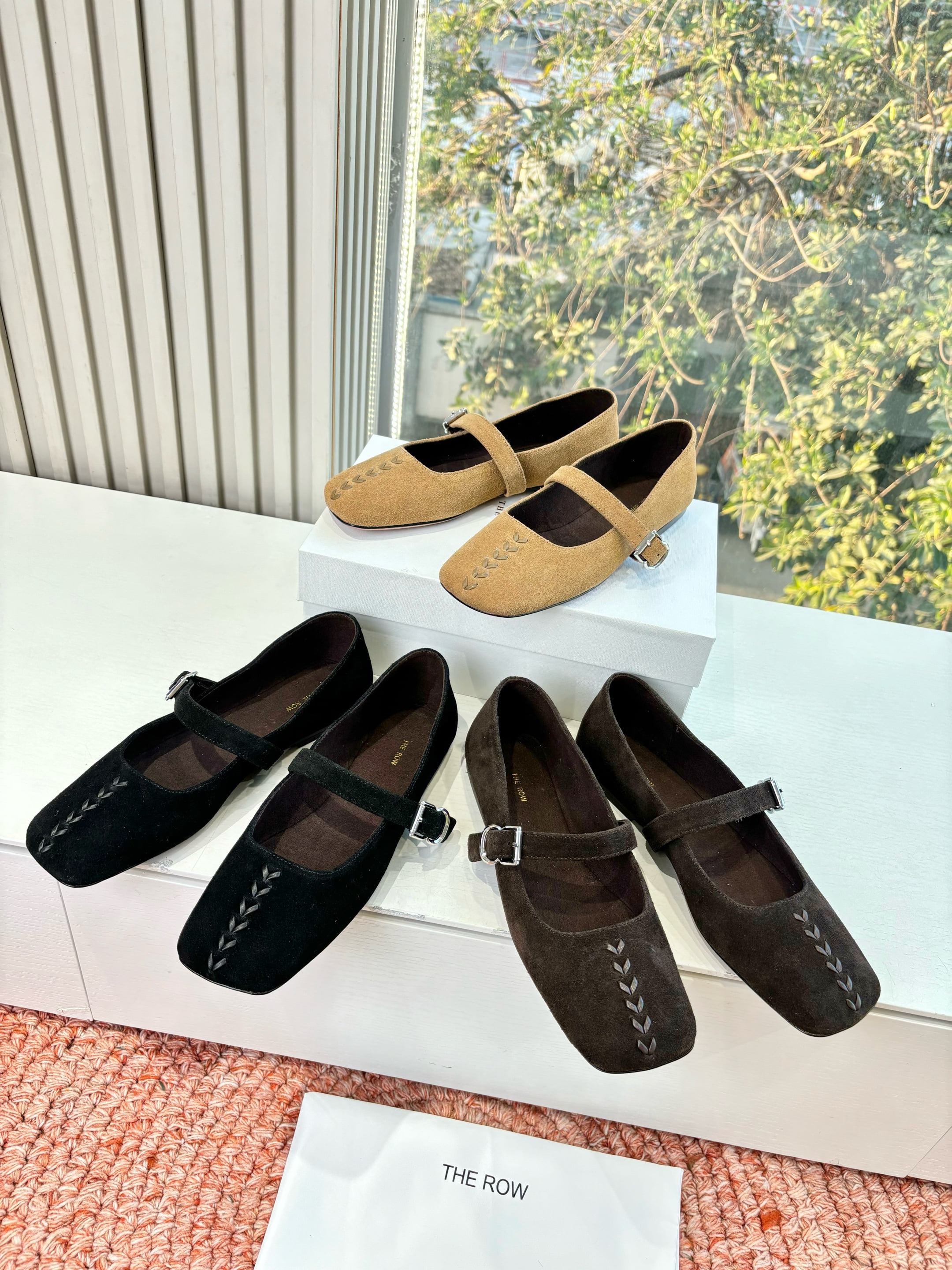 더*우 26 신상 플랫슈즈