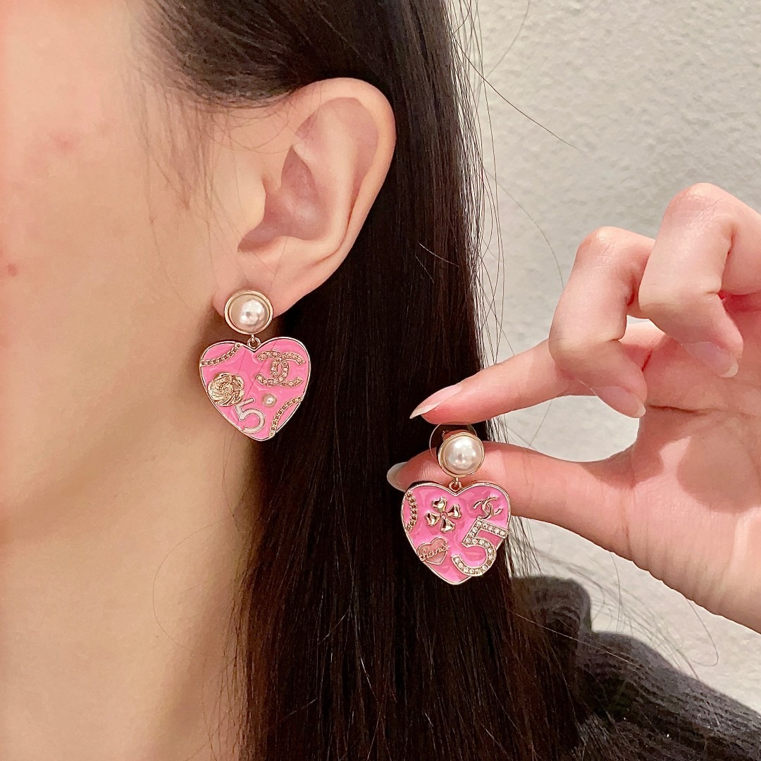 샤* 언발 진주 더블C 귀걸이