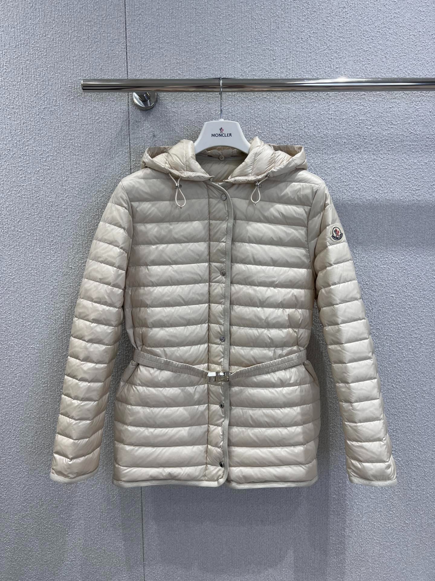 몽*레르 25FW 신상 오레돈 패딩