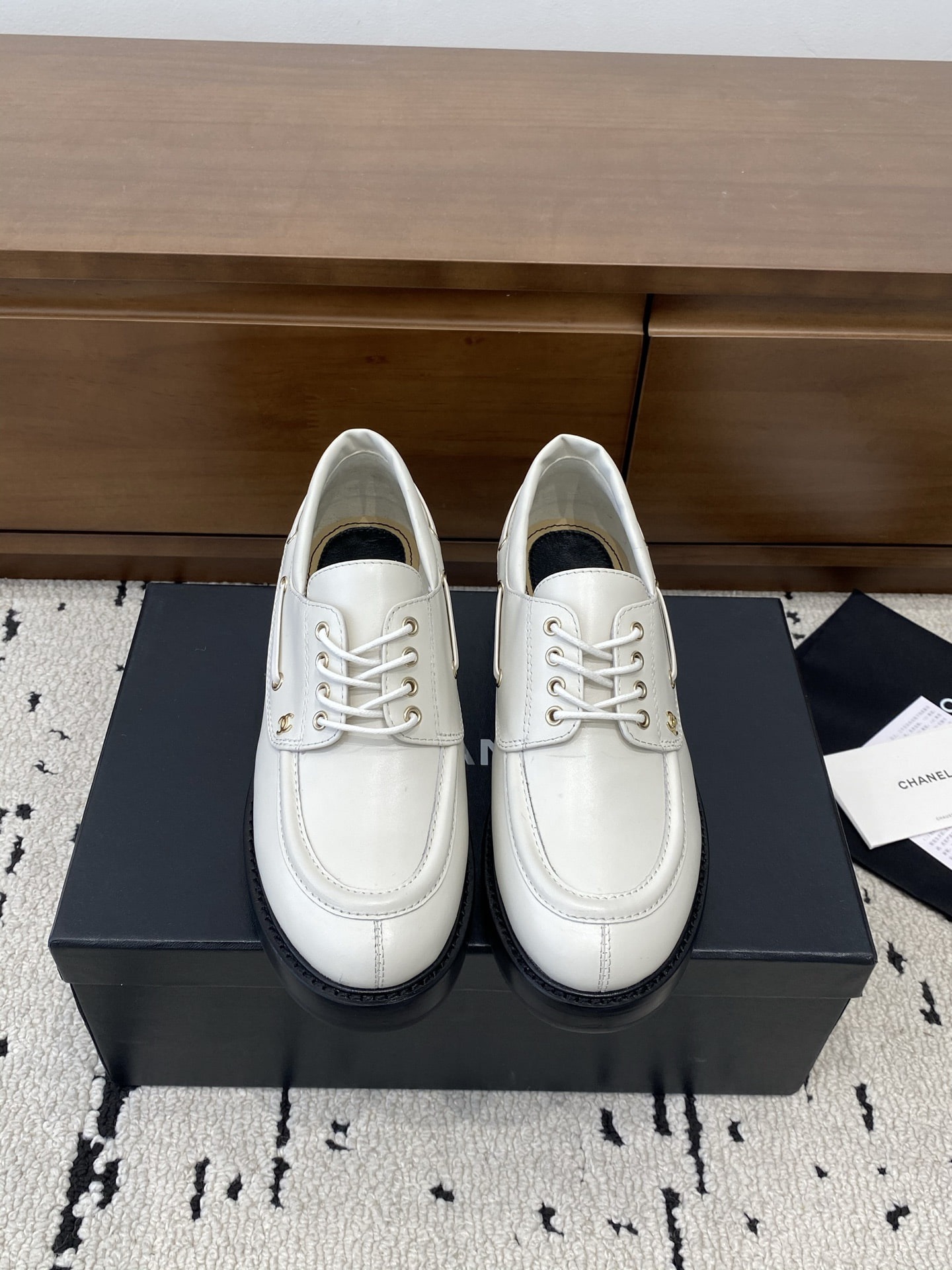 샤* 26 신상 레이스업 로퍼