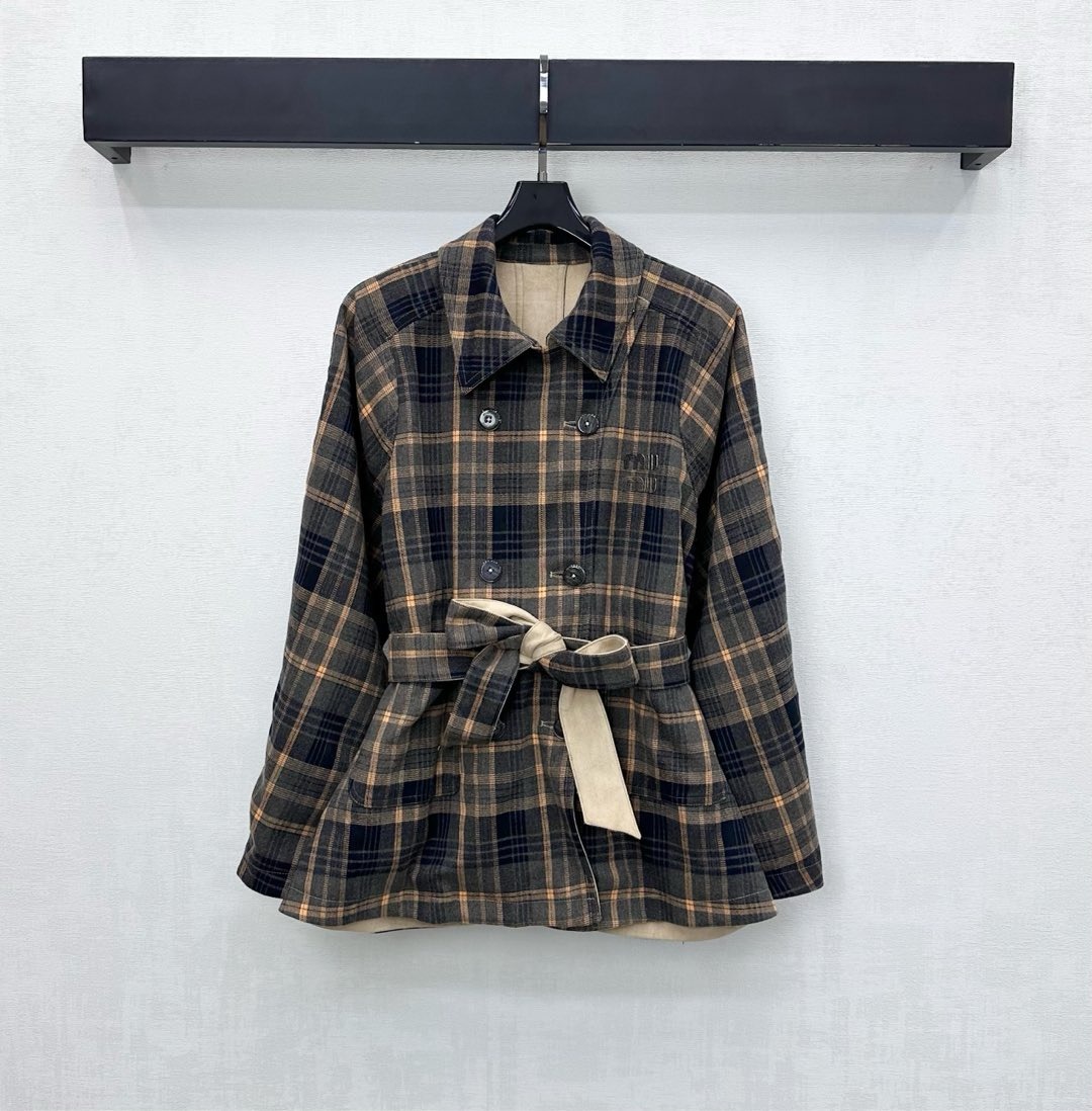 미우미우 25 신상 스웨이드 양면 트렌치코트