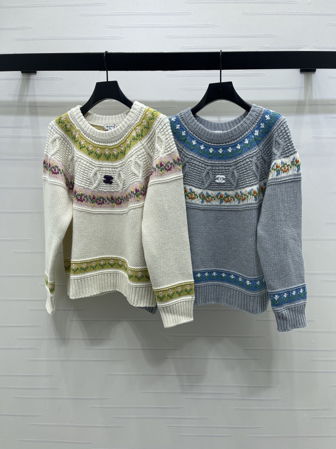 샤* 26 자카르 풀오버 니트 긴팔 스웨터