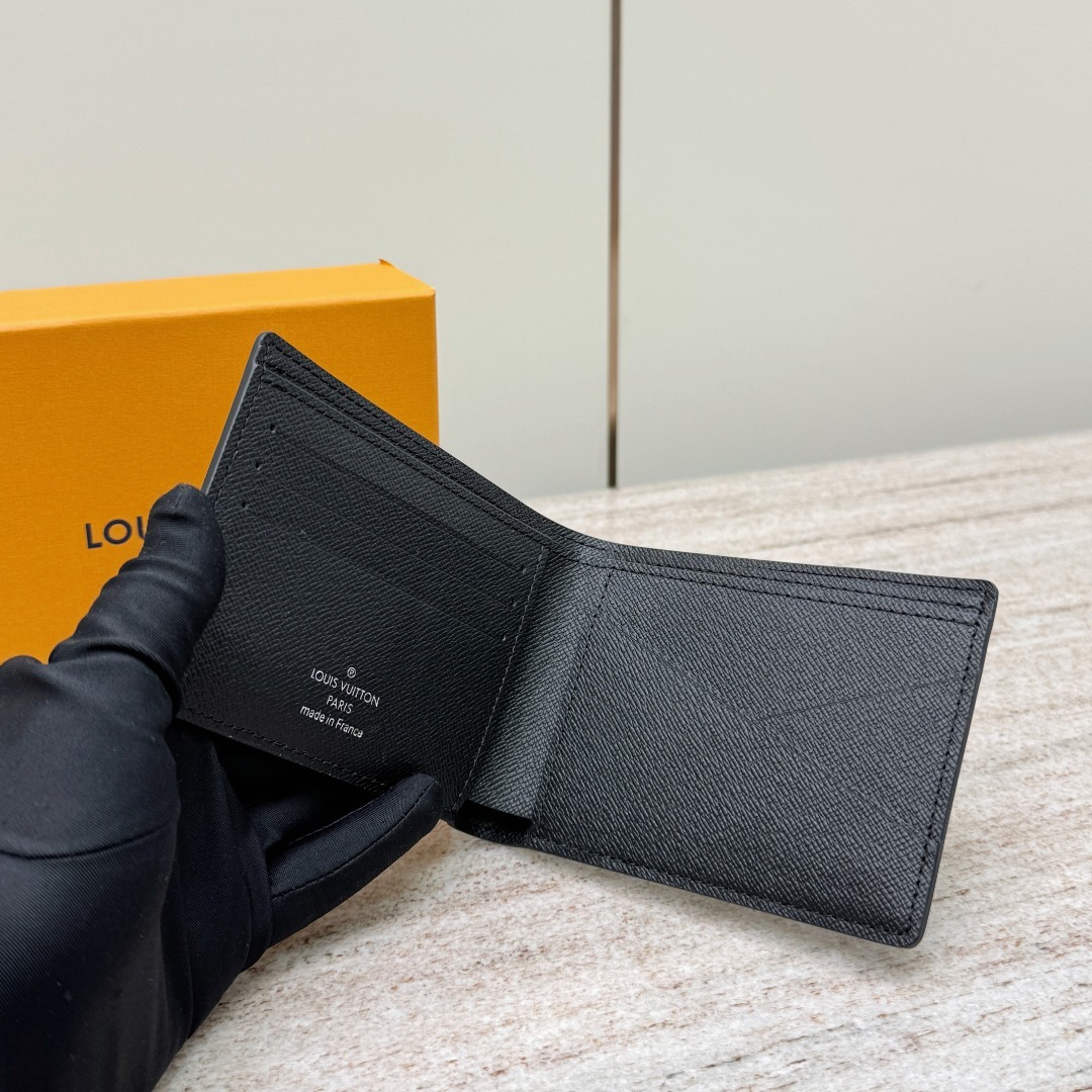 루*비통 사피아노 지갑