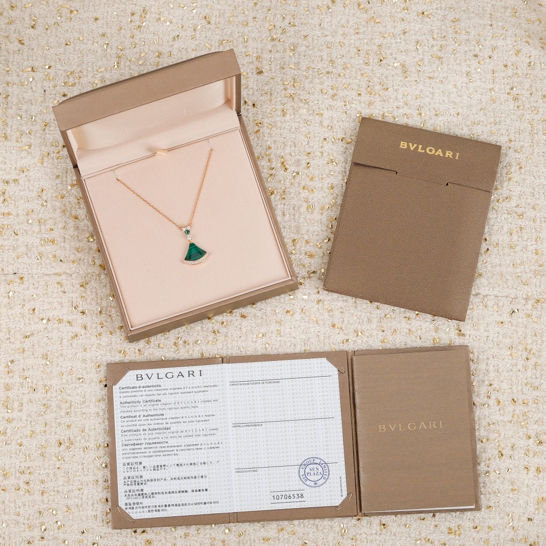 불*리 디바스 드림 네크리스