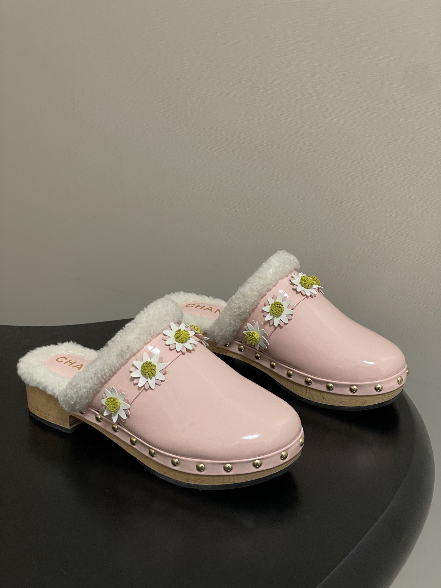 샤* 신상 샤무드 클래식 울 슬리퍼