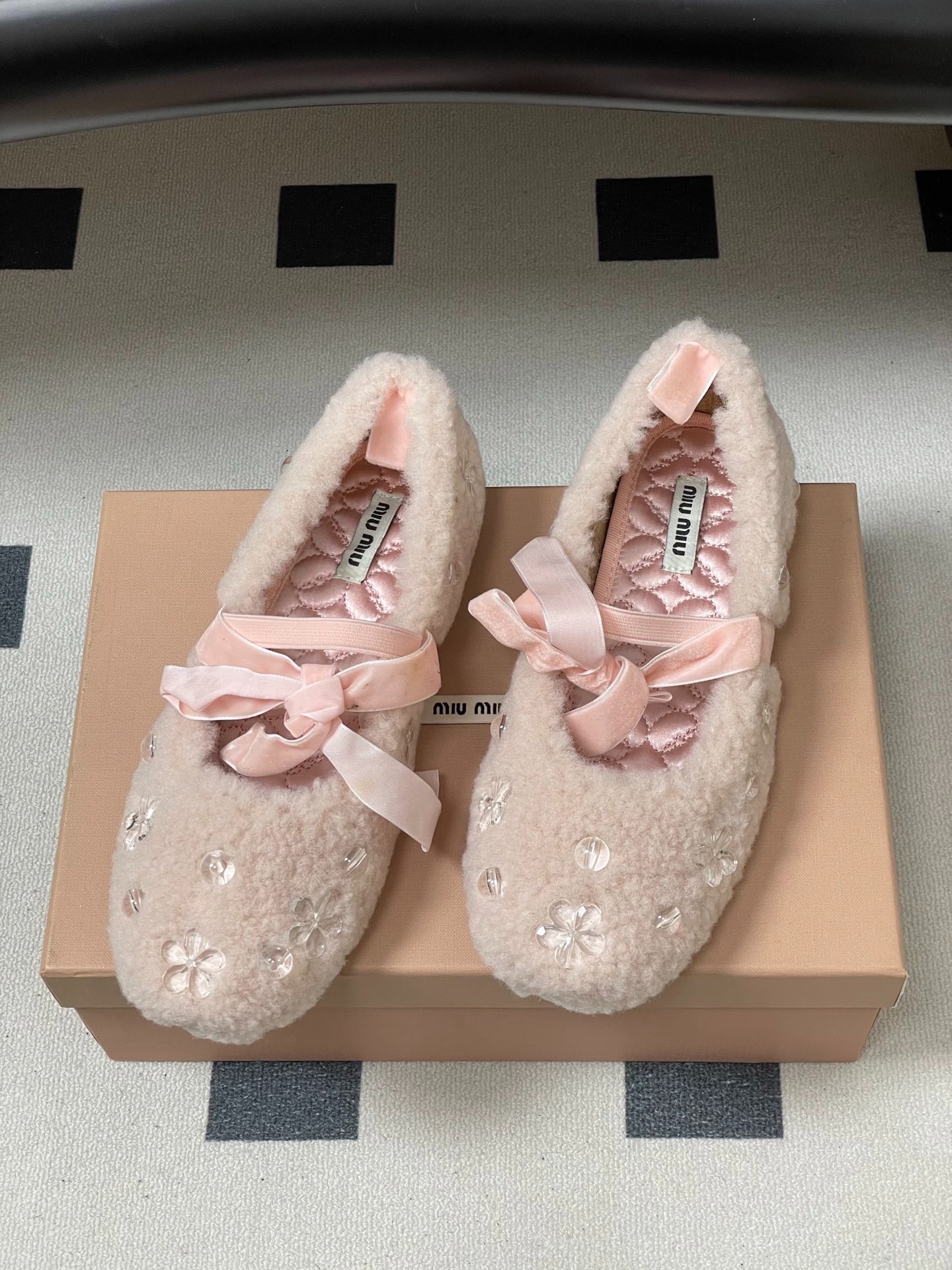 미*미* 리본 메리제인 양털 발레화