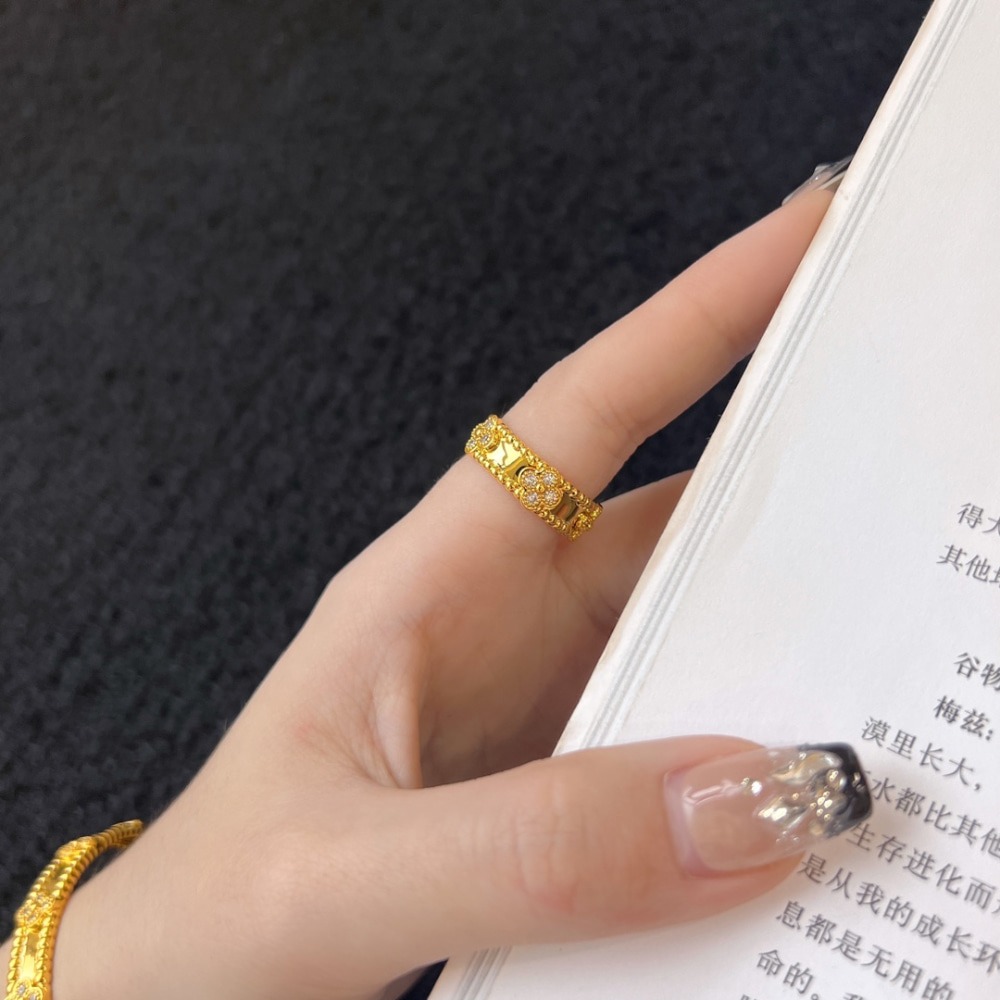 반*리프 Arpel 뻬를리 스위트 클로버 링 반지