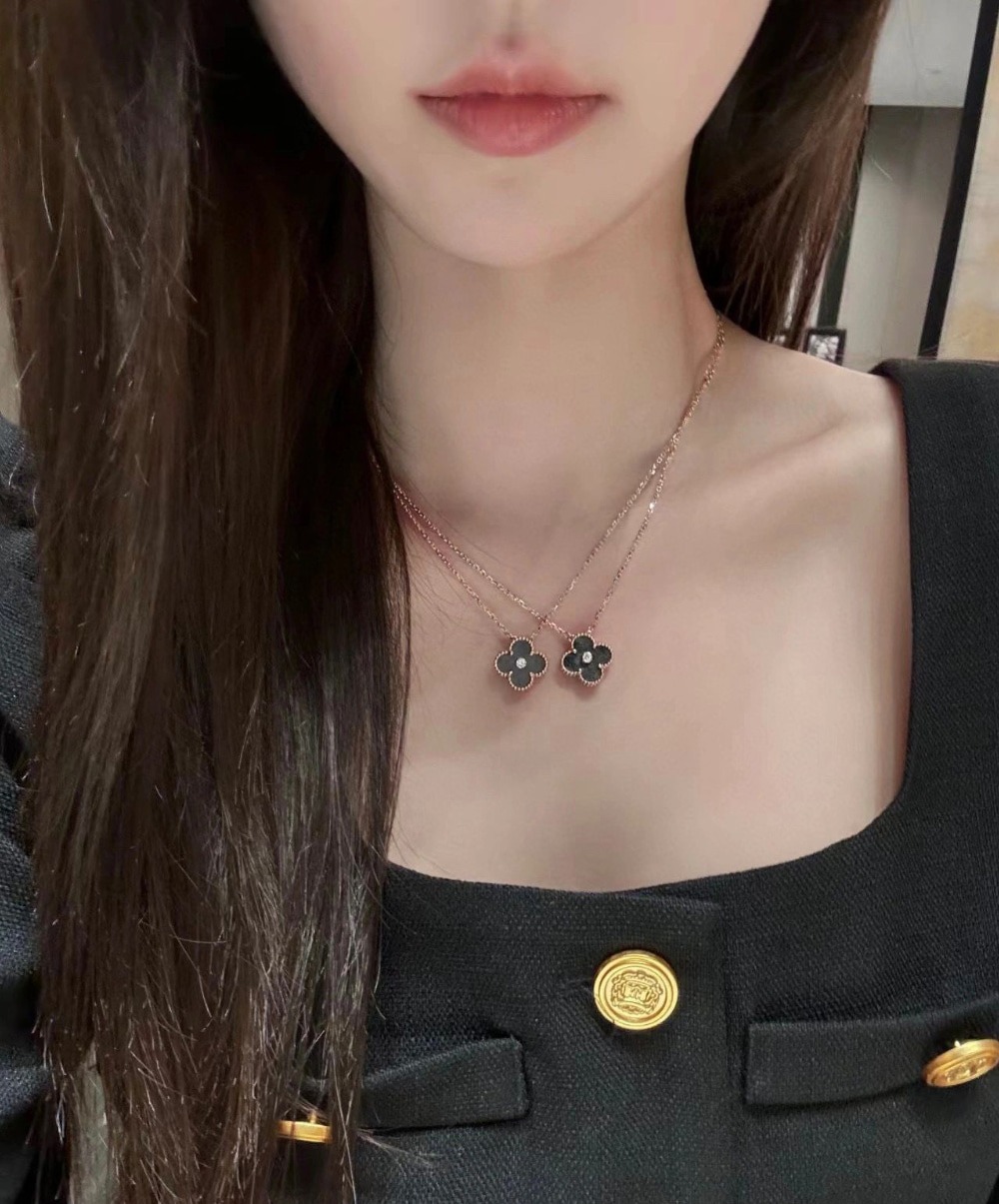 반*리프 & Arpel* 홀리데이 에디션 옵시디언 알함브라 목걸이 네크리스