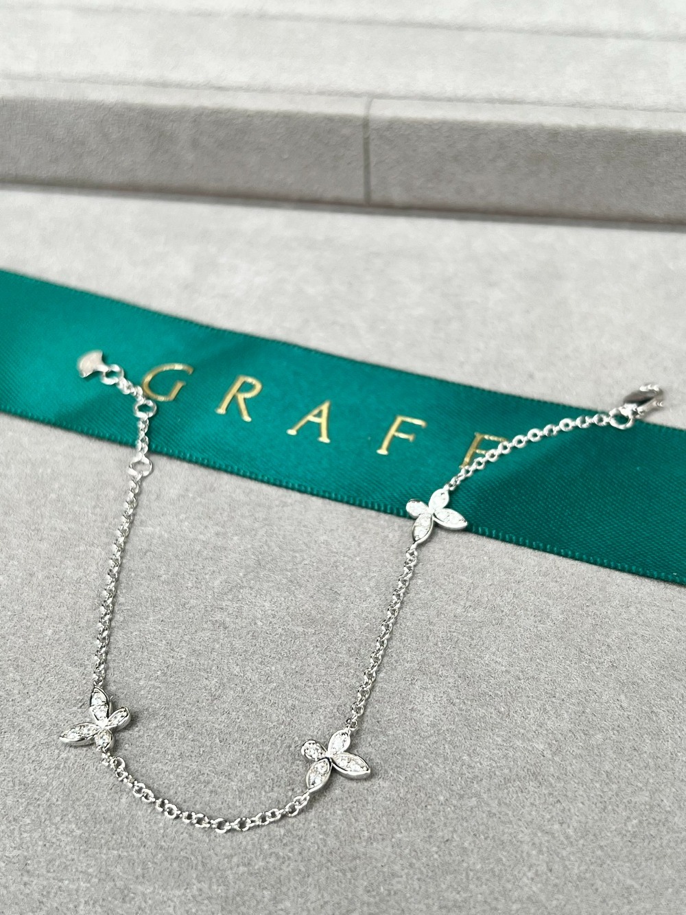 그*프 버터플라이 팔찌