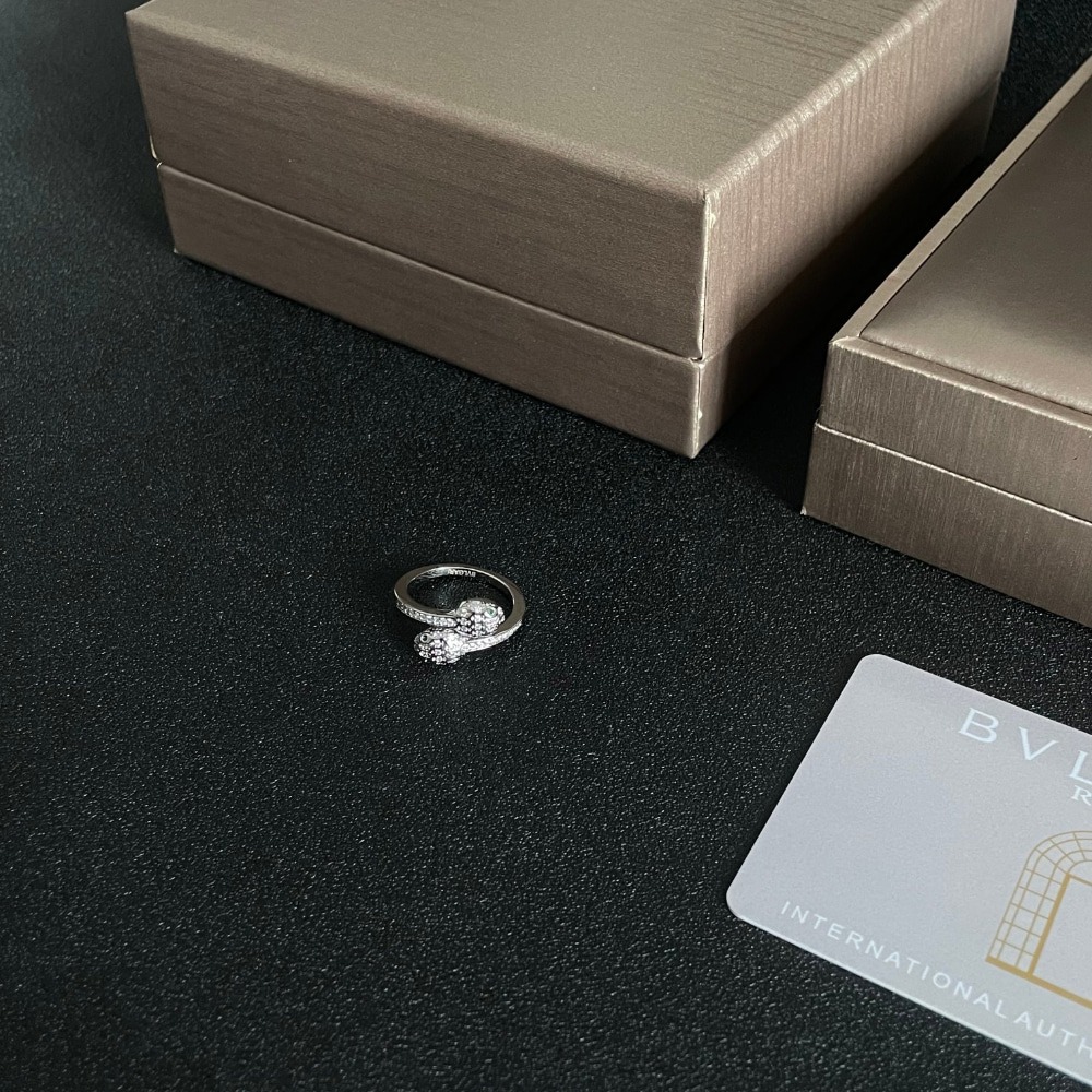 불*리 세르펜티 세두토리 반지 링 