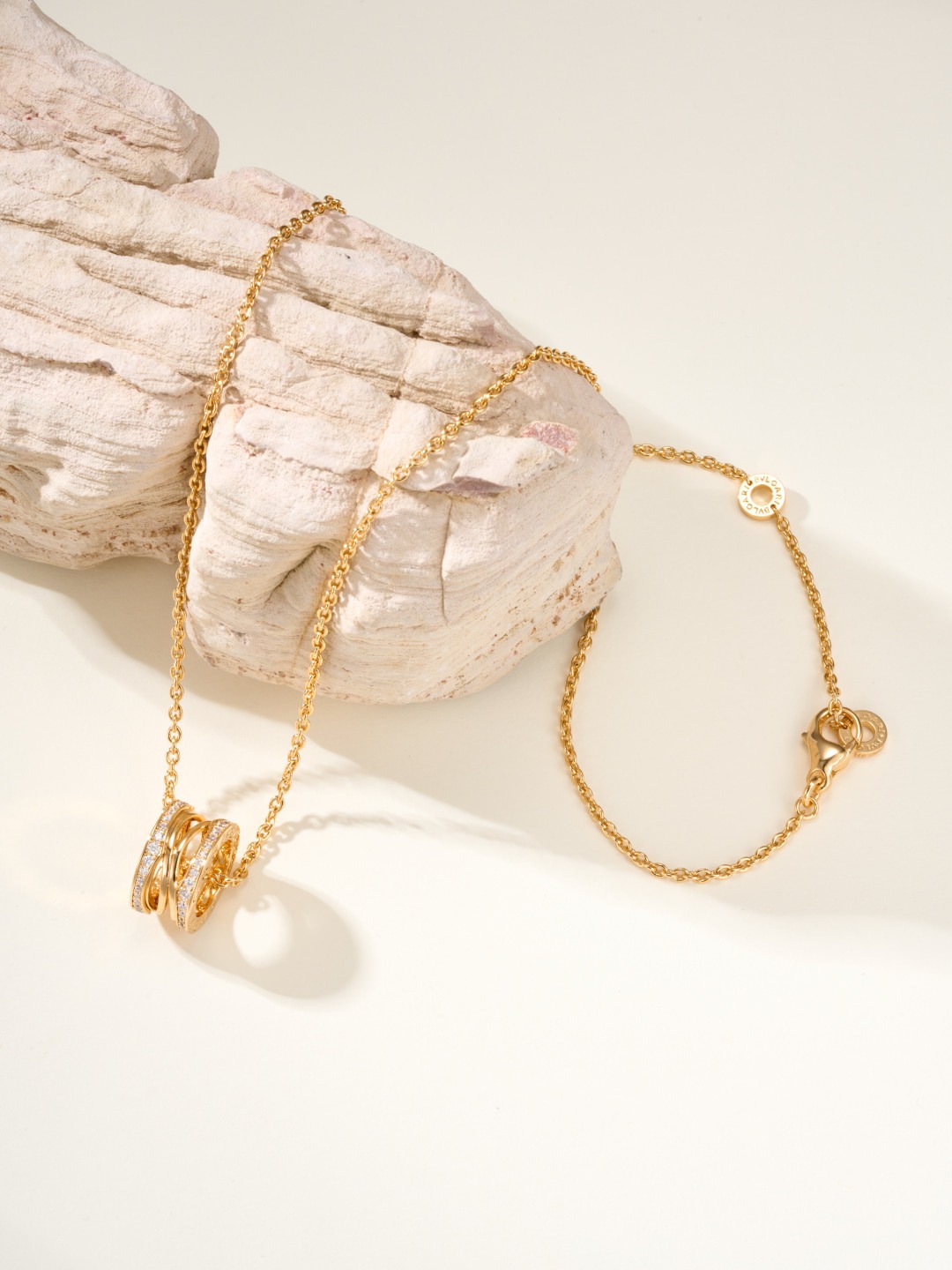 불*리 비제로원 네크리스