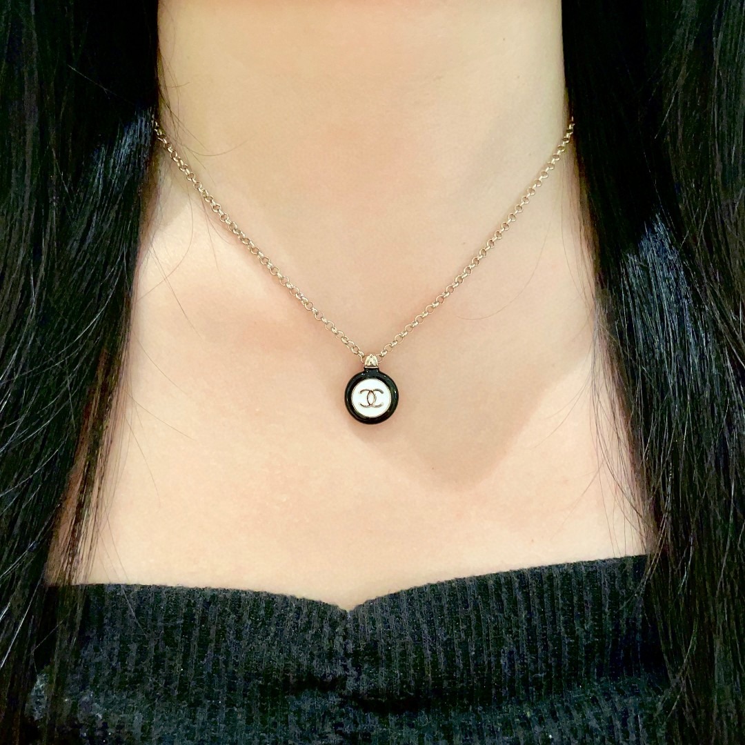 샤* 이니셜 목걸이