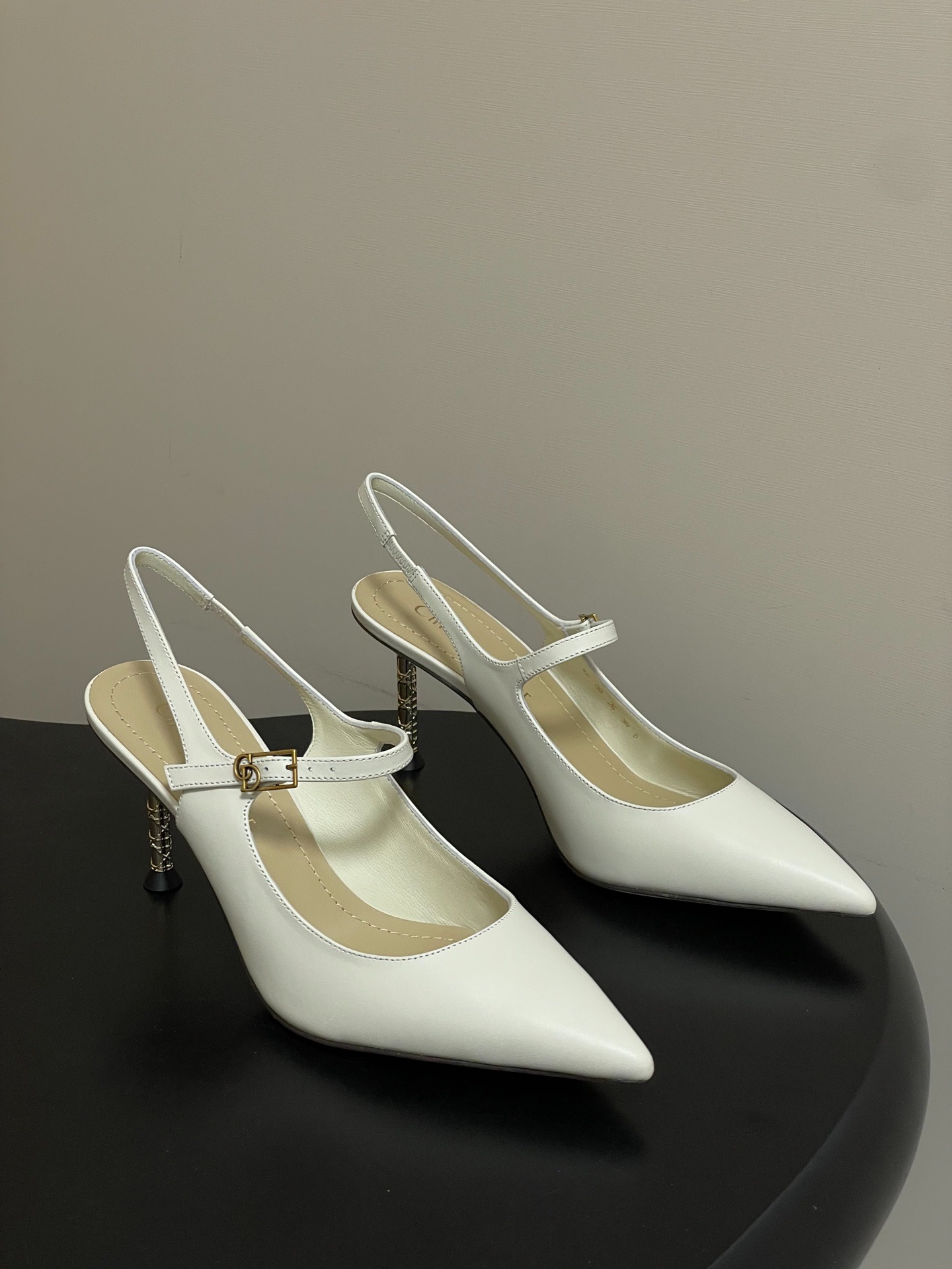 디* 26ss 신상 디디콘 슬링백 힐