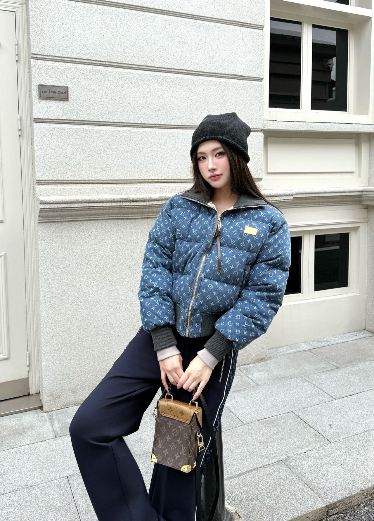 루*비통 25 신상탑 청패딩