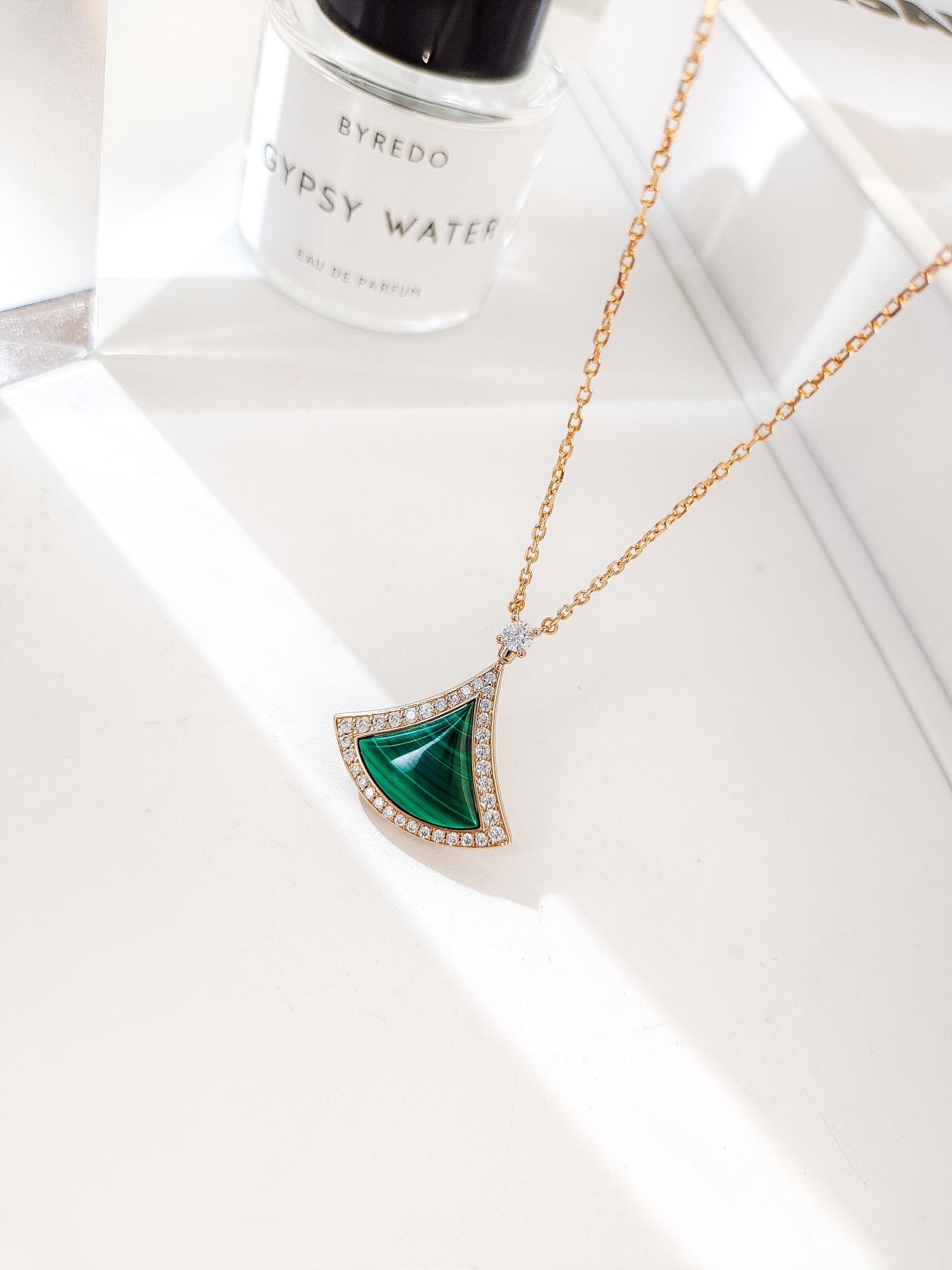 불*리 디바스 드림 네크리스