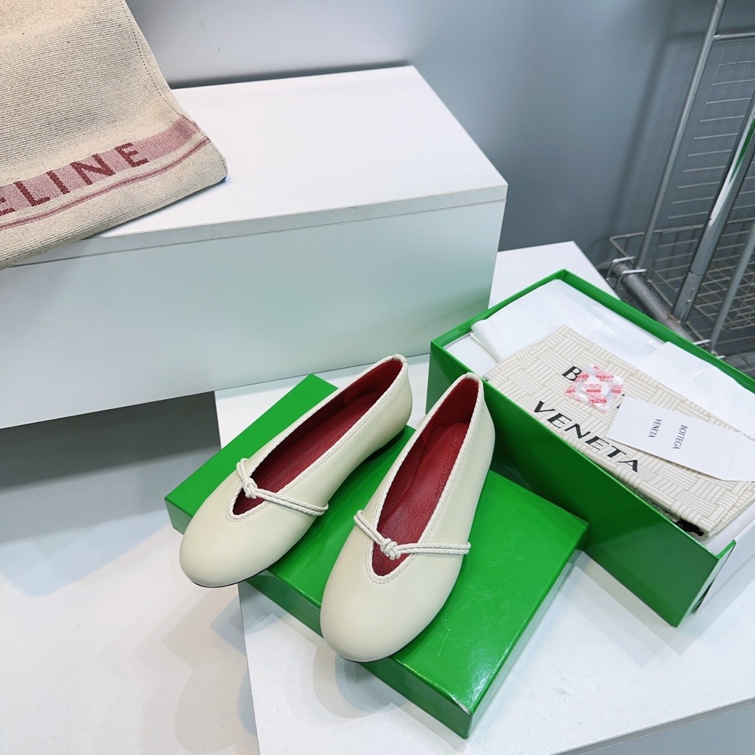 보*가베네타 26 신상 플랫 메리제인 단화