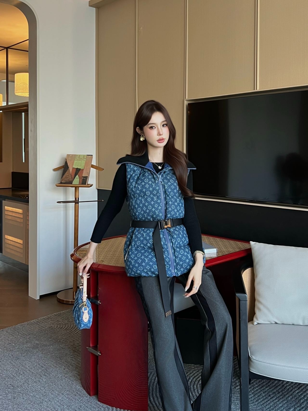 루*비통 25 신상 터틀넥 데님 패딩