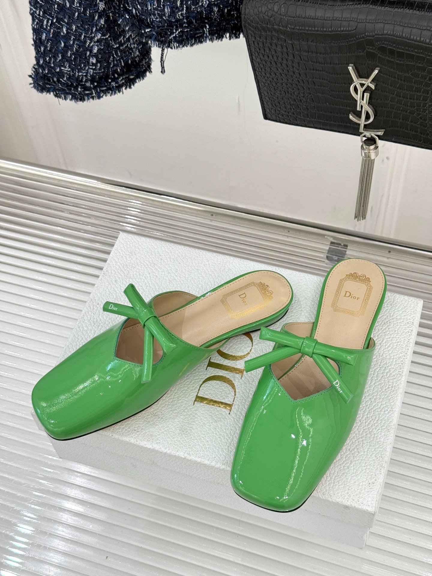 디* 26WF 봄 신상 리본 백팩 세미슬리퍼