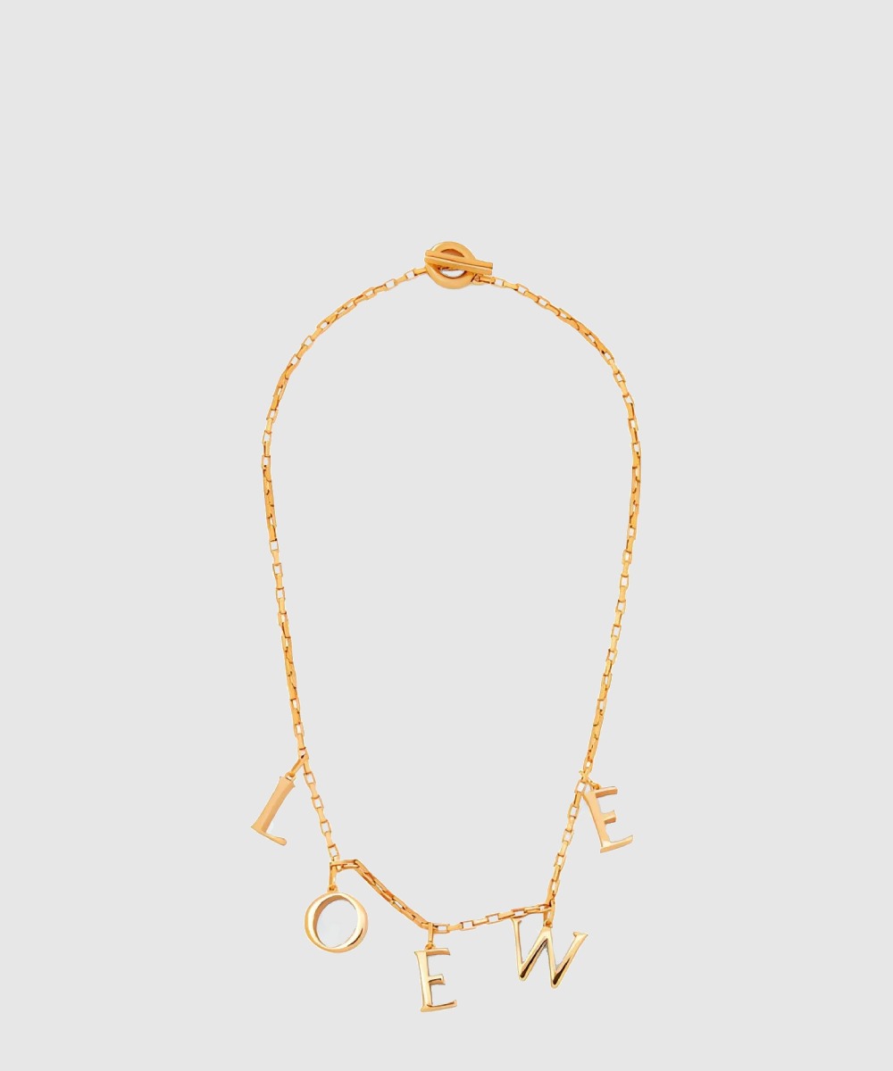 로에베 알파벳 목걸이