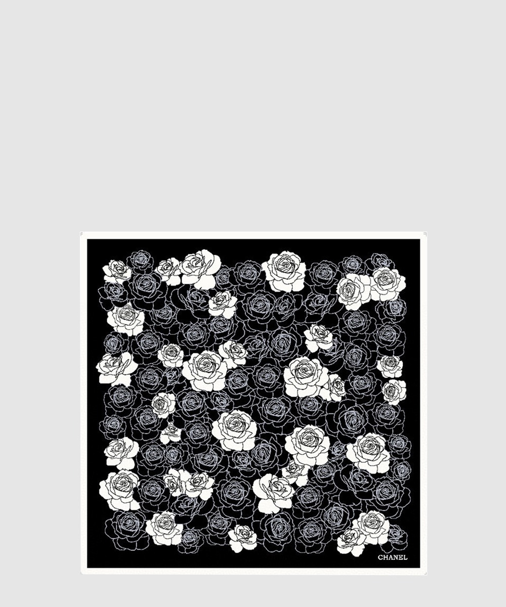 샤넬 스퀘어 스카프 AA9572