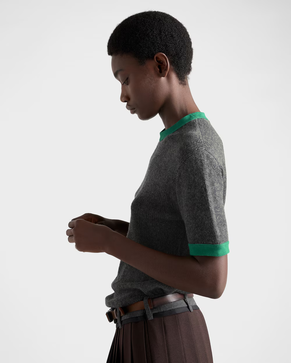 프라다 캐시미어 크루넥 스웨터